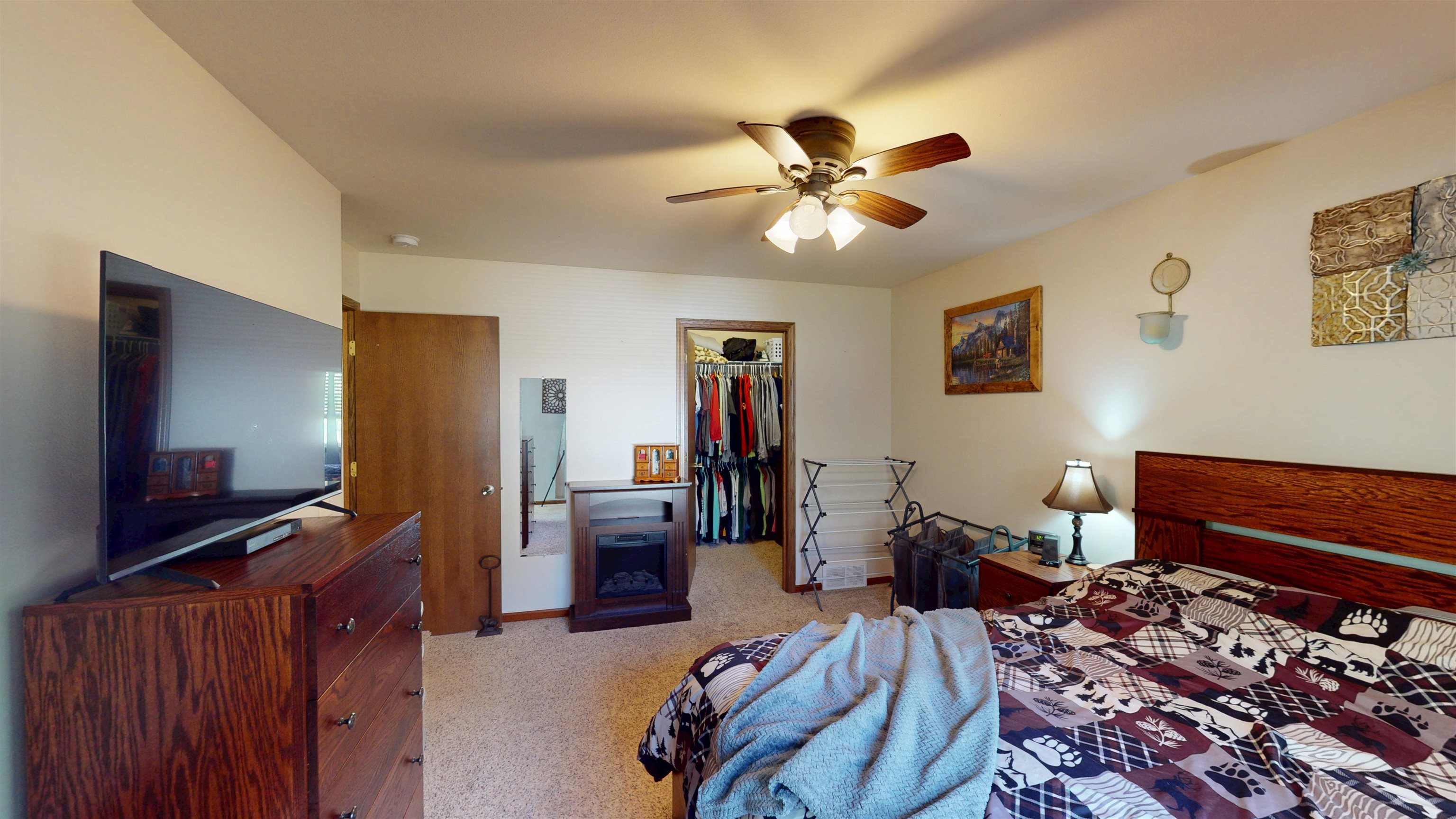 704 W ROBERTS STREET, Spencer, Wisconsin 54479, 3 Bedrooms Bedrooms, ,2 BathroomsBathrooms,Residential,For Sale,704 W ROBERTS STREET,22605162