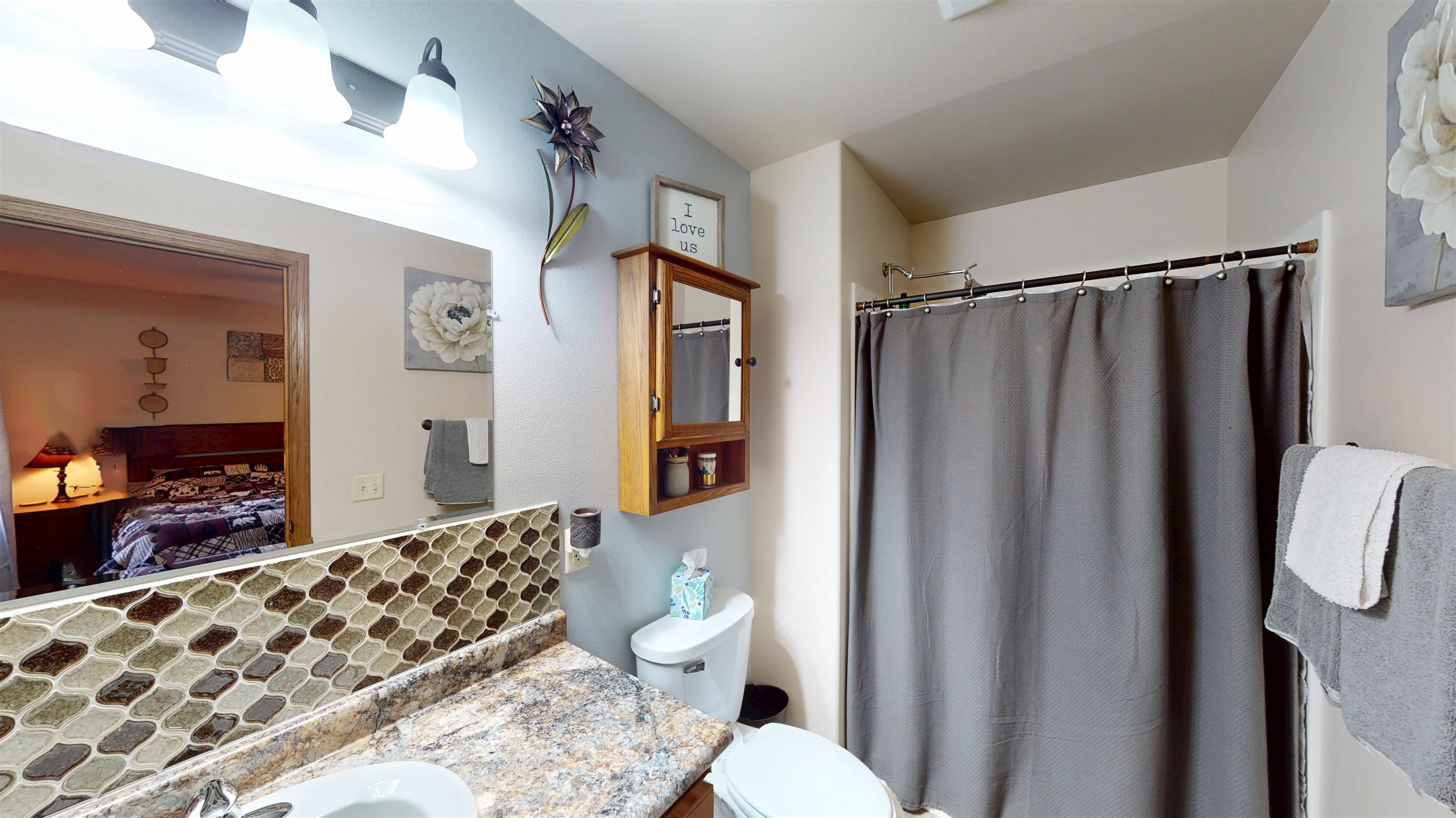 704 W ROBERTS STREET, Spencer, Wisconsin 54479, 3 Bedrooms Bedrooms, ,2 BathroomsBathrooms,Residential,For Sale,704 W ROBERTS STREET,22605162