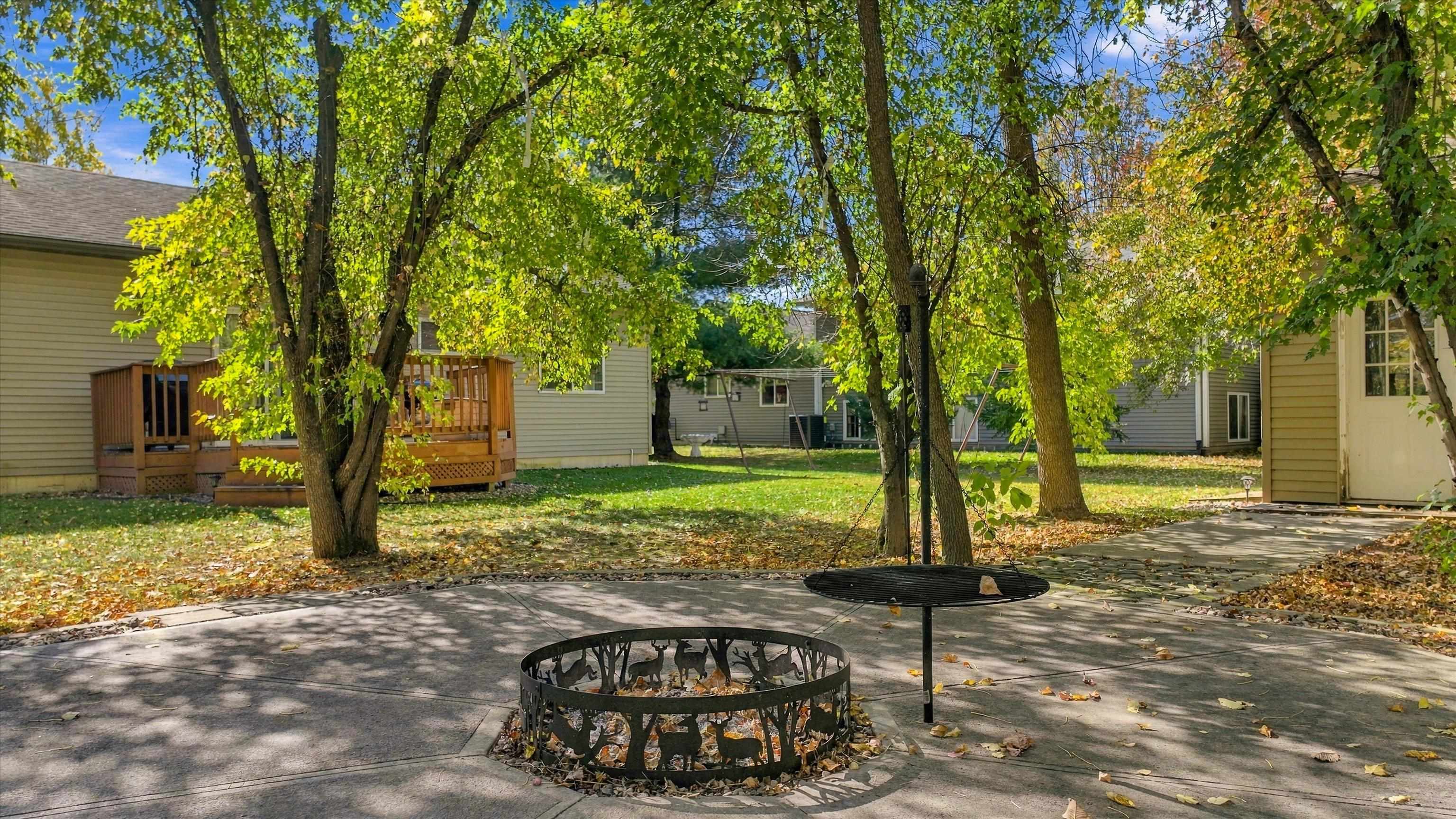 704 W ROBERTS STREET, Spencer, Wisconsin 54479, 3 Bedrooms Bedrooms, ,2 BathroomsBathrooms,Residential,For Sale,704 W ROBERTS STREET,22605162