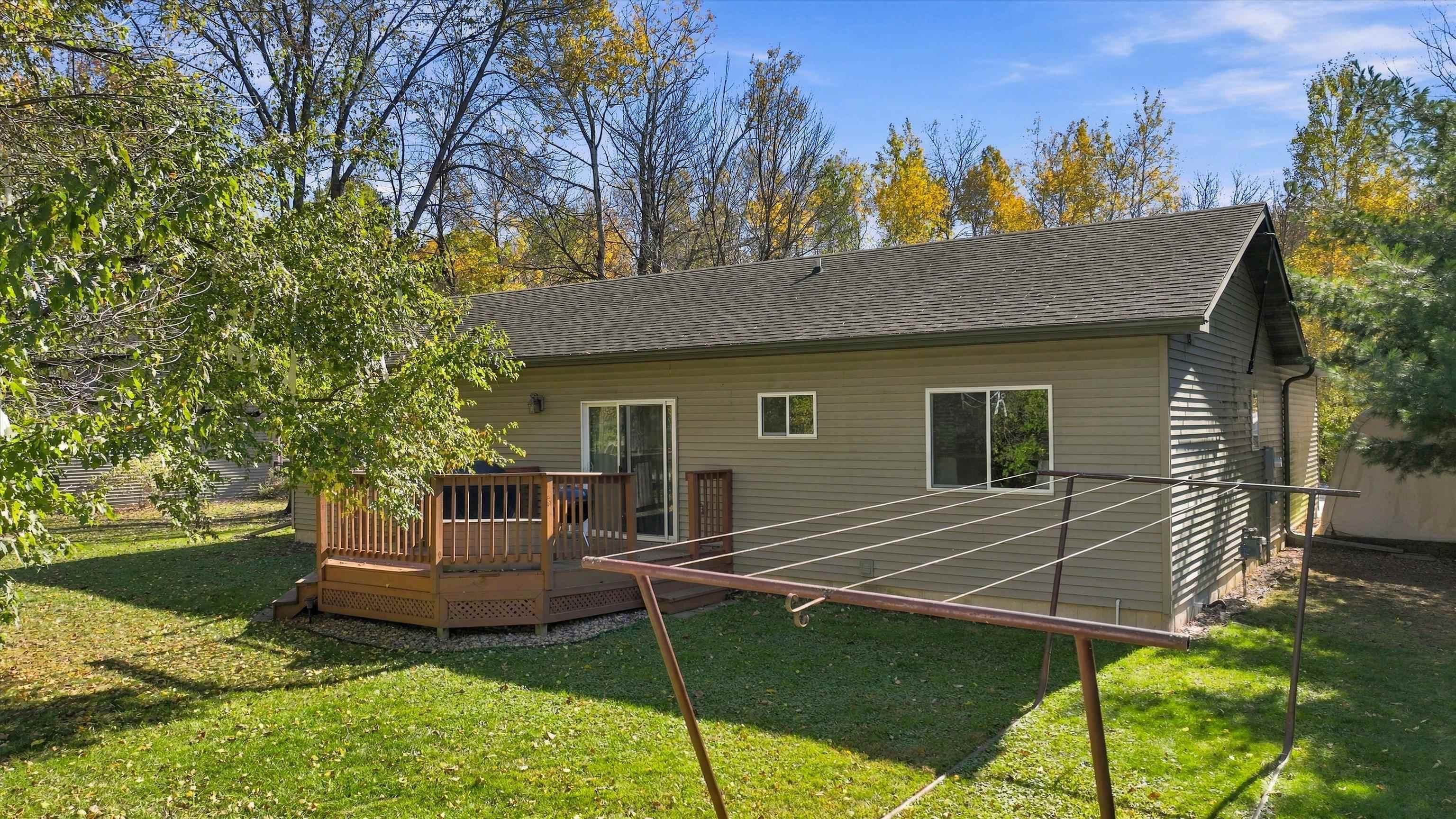 704 W ROBERTS STREET, Spencer, Wisconsin 54479, 3 Bedrooms Bedrooms, ,2 BathroomsBathrooms,Residential,For Sale,704 W ROBERTS STREET,22605162