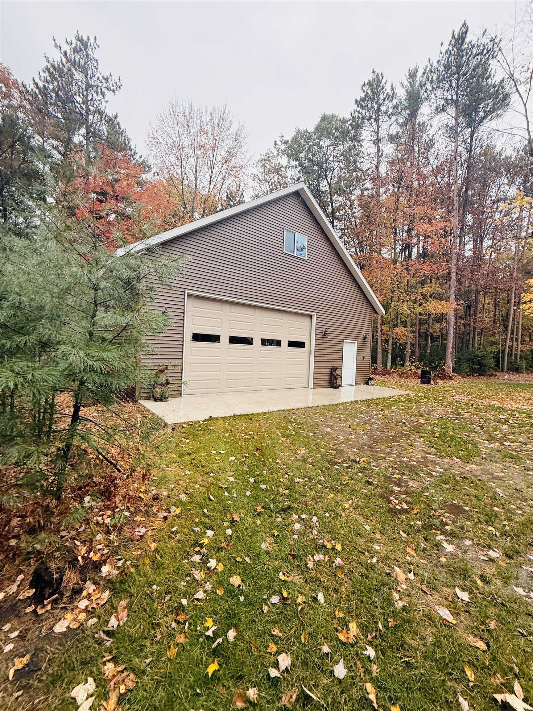 2426 LAKE ROAD, Junction City, Wisconsin 54443, 3 Bedrooms Bedrooms, ,2 BathroomsBathrooms,Residential,For Sale,2426 LAKE ROAD,22605164