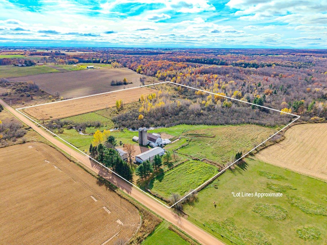 247182 BUNGALOO ROAD, Athens, Wisconsin 54411, 4 Bedrooms Bedrooms, ,3 BathroomsBathrooms,Residential,For Sale,247182 BUNGALOO ROAD,22605165