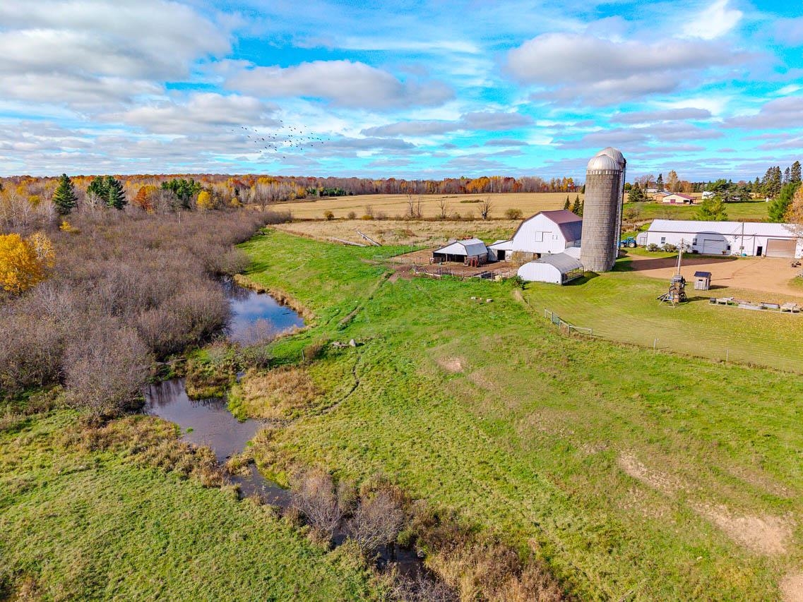 247182 BUNGALOO ROAD, Athens, Wisconsin 54411, 4 Bedrooms Bedrooms, ,3 BathroomsBathrooms,Residential,For Sale,247182 BUNGALOO ROAD,22605165