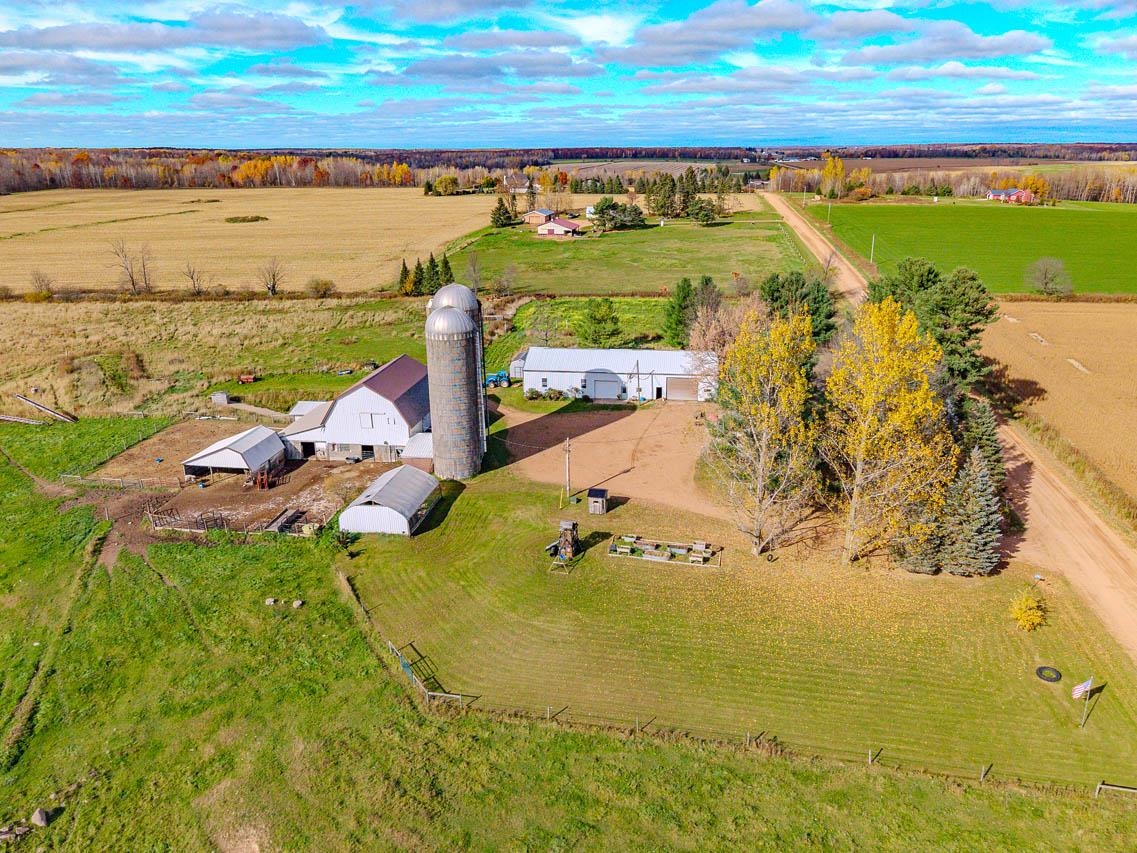 247182 BUNGALOO ROAD, Athens, Wisconsin 54411, 4 Bedrooms Bedrooms, ,3 BathroomsBathrooms,Residential,For Sale,247182 BUNGALOO ROAD,22605165