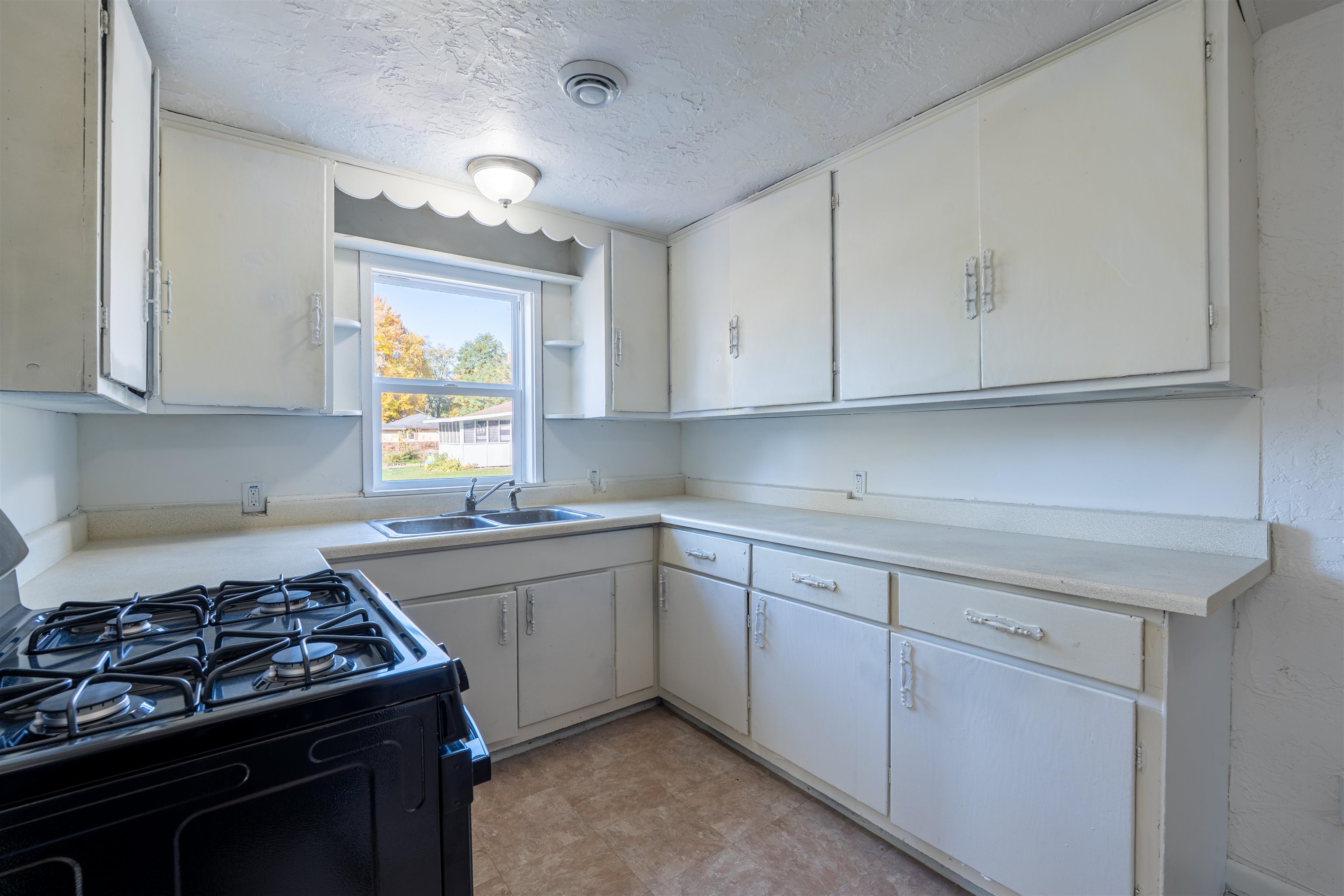 119 ADOLPH STREET, Wausau, Wisconsin 54401, 2 Bedrooms Bedrooms, ,1 BathroomBathrooms,Residential,For Sale,119 ADOLPH STREET,22605167