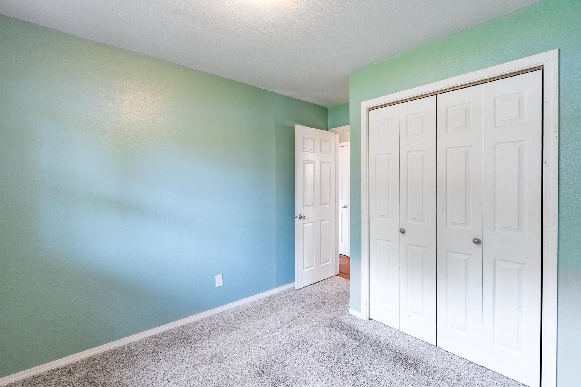2811 NORTHWESTERN AVE, Wausau, Wisconsin 54403, 4 Bedrooms Bedrooms, ,2 BathroomsBathrooms,Residential,For Sale,2811 NORTHWESTERN AVE,22605169