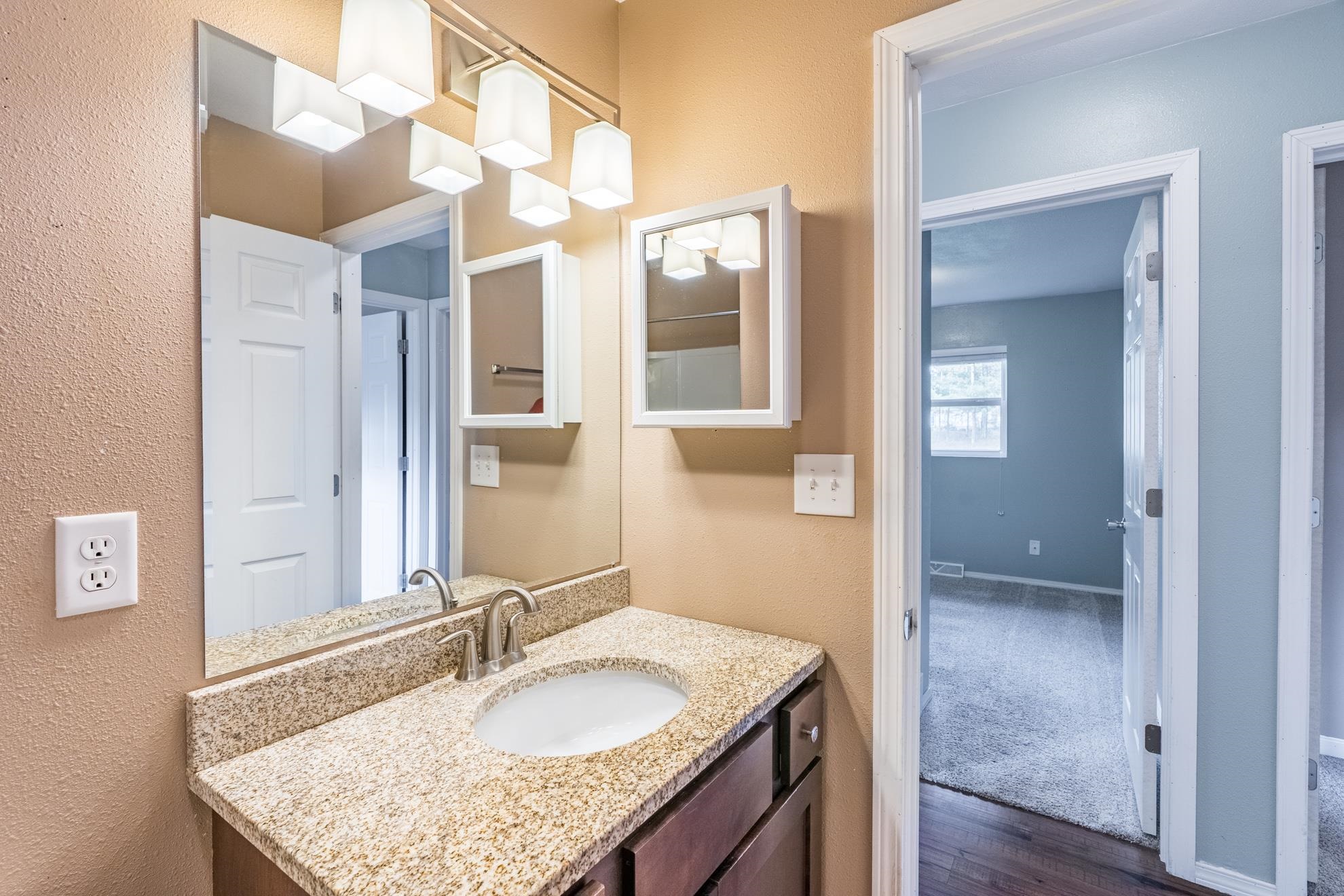 2811 NORTHWESTERN AVE, Wausau, Wisconsin 54403, 4 Bedrooms Bedrooms, ,2 BathroomsBathrooms,Residential,For Sale,2811 NORTHWESTERN AVE,22605169