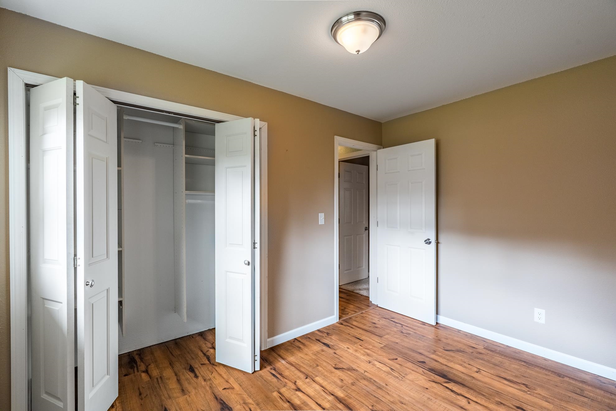 2811 NORTHWESTERN AVE, Wausau, Wisconsin 54403, 4 Bedrooms Bedrooms, ,2 BathroomsBathrooms,Residential,For Sale,2811 NORTHWESTERN AVE,22605169