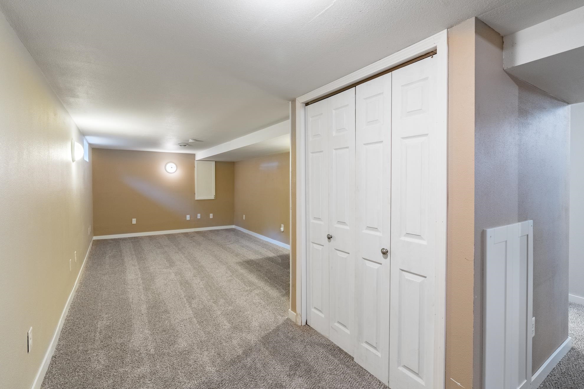 2811 NORTHWESTERN AVE, Wausau, Wisconsin 54403, 4 Bedrooms Bedrooms, ,2 BathroomsBathrooms,Residential,For Sale,2811 NORTHWESTERN AVE,22605169