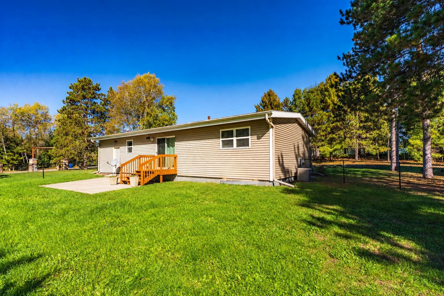 2811 NORTHWESTERN AVE, Wausau, Wisconsin 54403, 4 Bedrooms Bedrooms, ,2 BathroomsBathrooms,Residential,For Sale,2811 NORTHWESTERN AVE,22605169