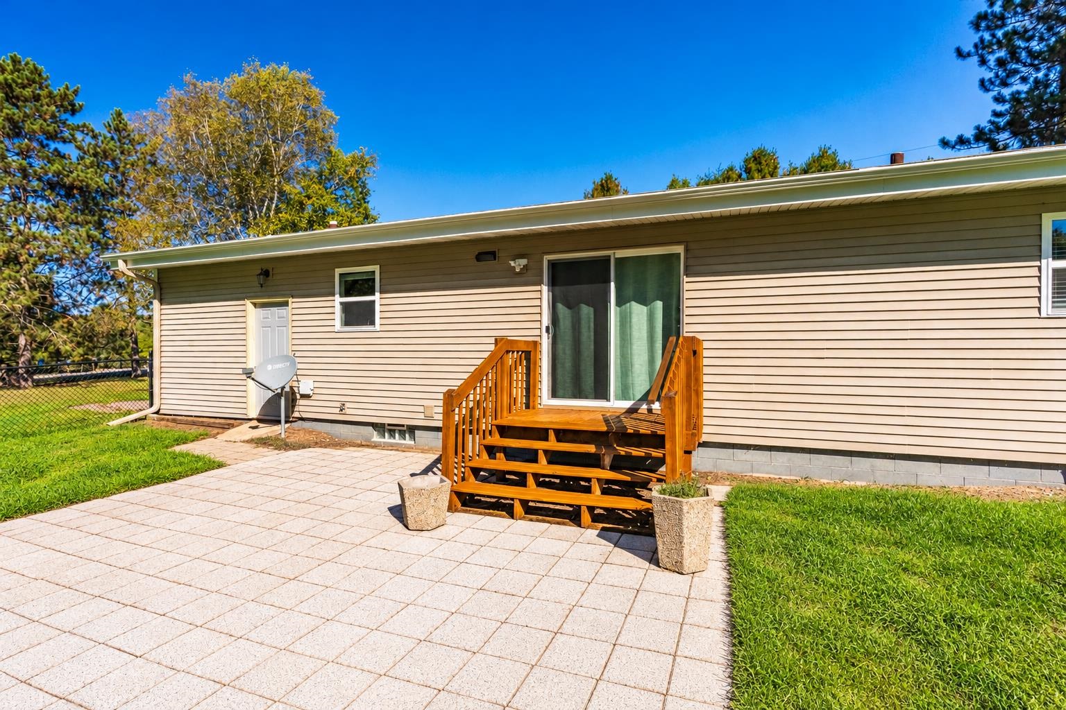 2811 NORTHWESTERN AVE, Wausau, Wisconsin 54403, 4 Bedrooms Bedrooms, ,2 BathroomsBathrooms,Residential,For Sale,2811 NORTHWESTERN AVE,22605169