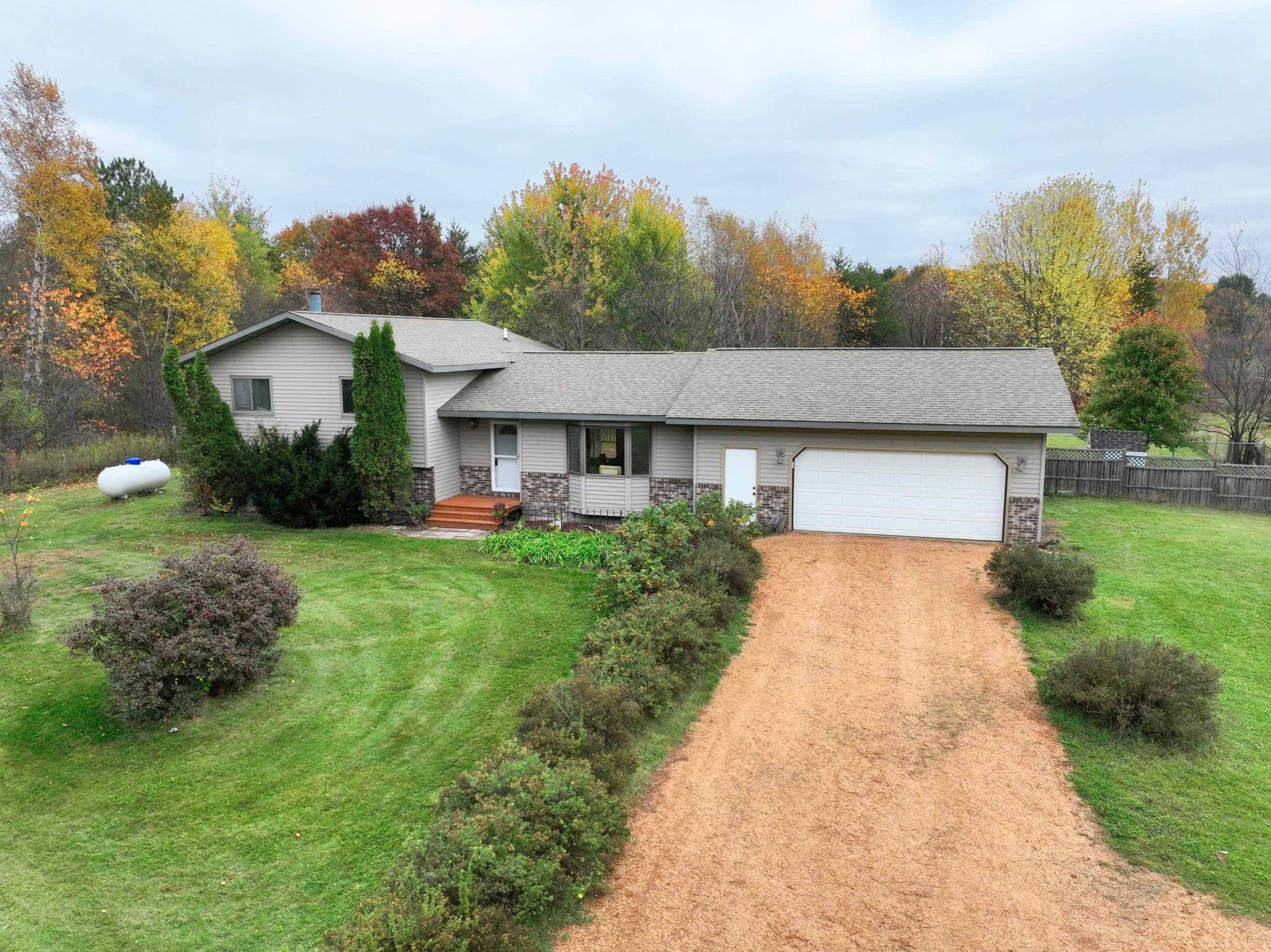 2814 COUNTY ROAD X, Kronenwetter, Wisconsin 54455, 5 Bedrooms Bedrooms, ,3 BathroomsBathrooms,Residential,For Sale,2814 COUNTY ROAD X,22605174