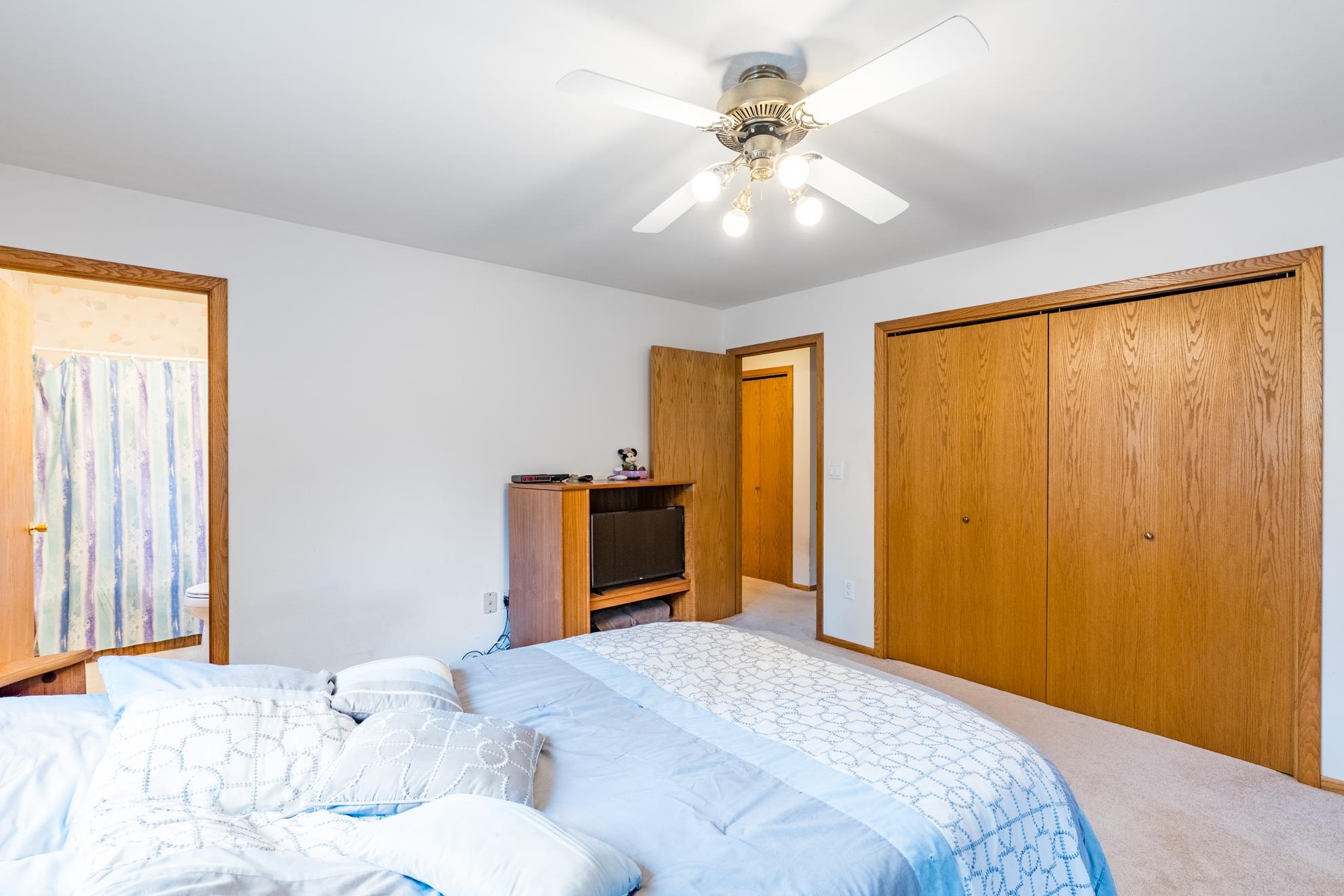 2814 COUNTY ROAD X, Kronenwetter, Wisconsin 54455, 5 Bedrooms Bedrooms, ,3 BathroomsBathrooms,Residential,For Sale,2814 COUNTY ROAD X,22605174