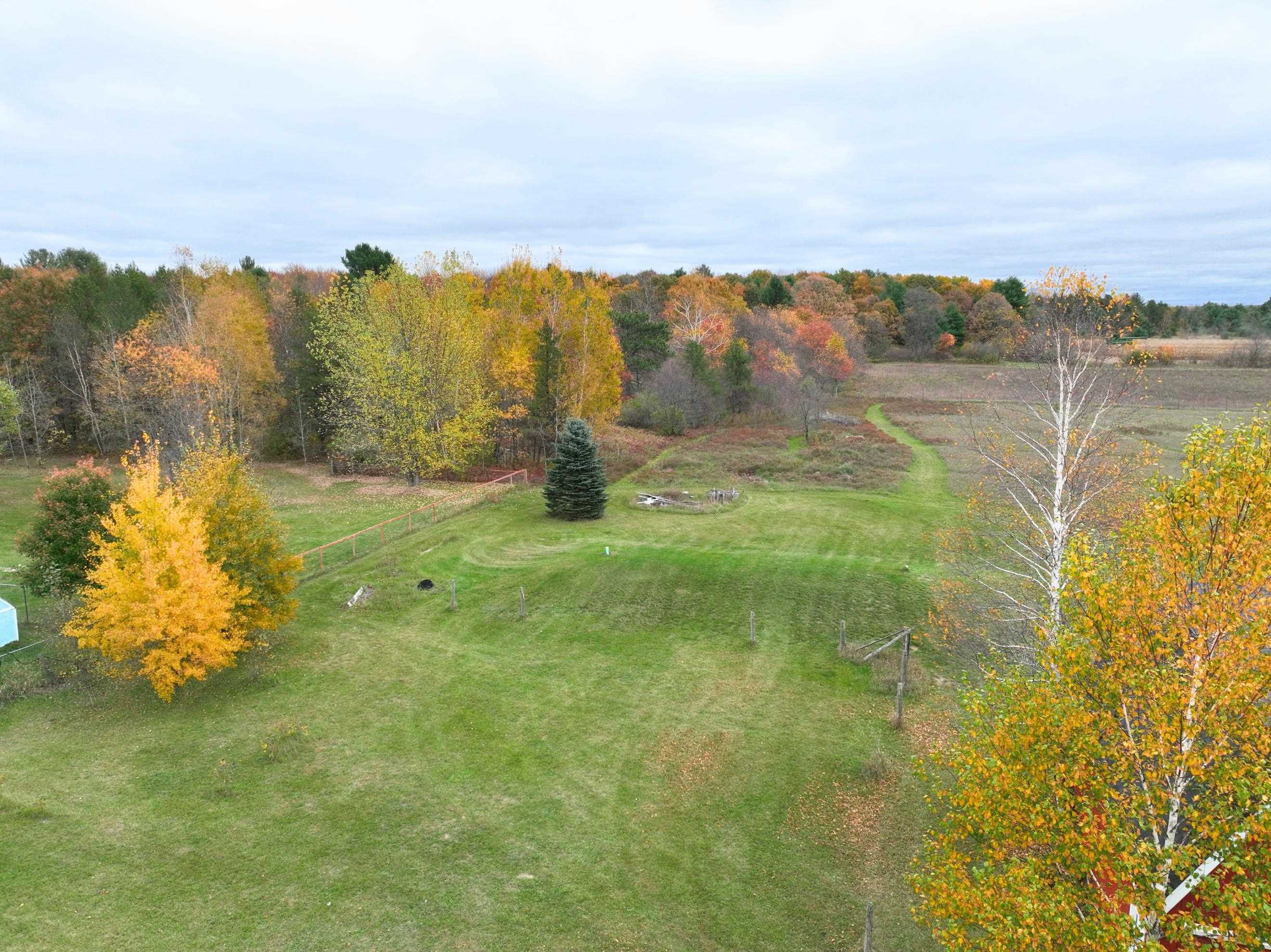 2814 COUNTY ROAD X, Kronenwetter, Wisconsin 54455, 5 Bedrooms Bedrooms, ,3 BathroomsBathrooms,Residential,For Sale,2814 COUNTY ROAD X,22605174