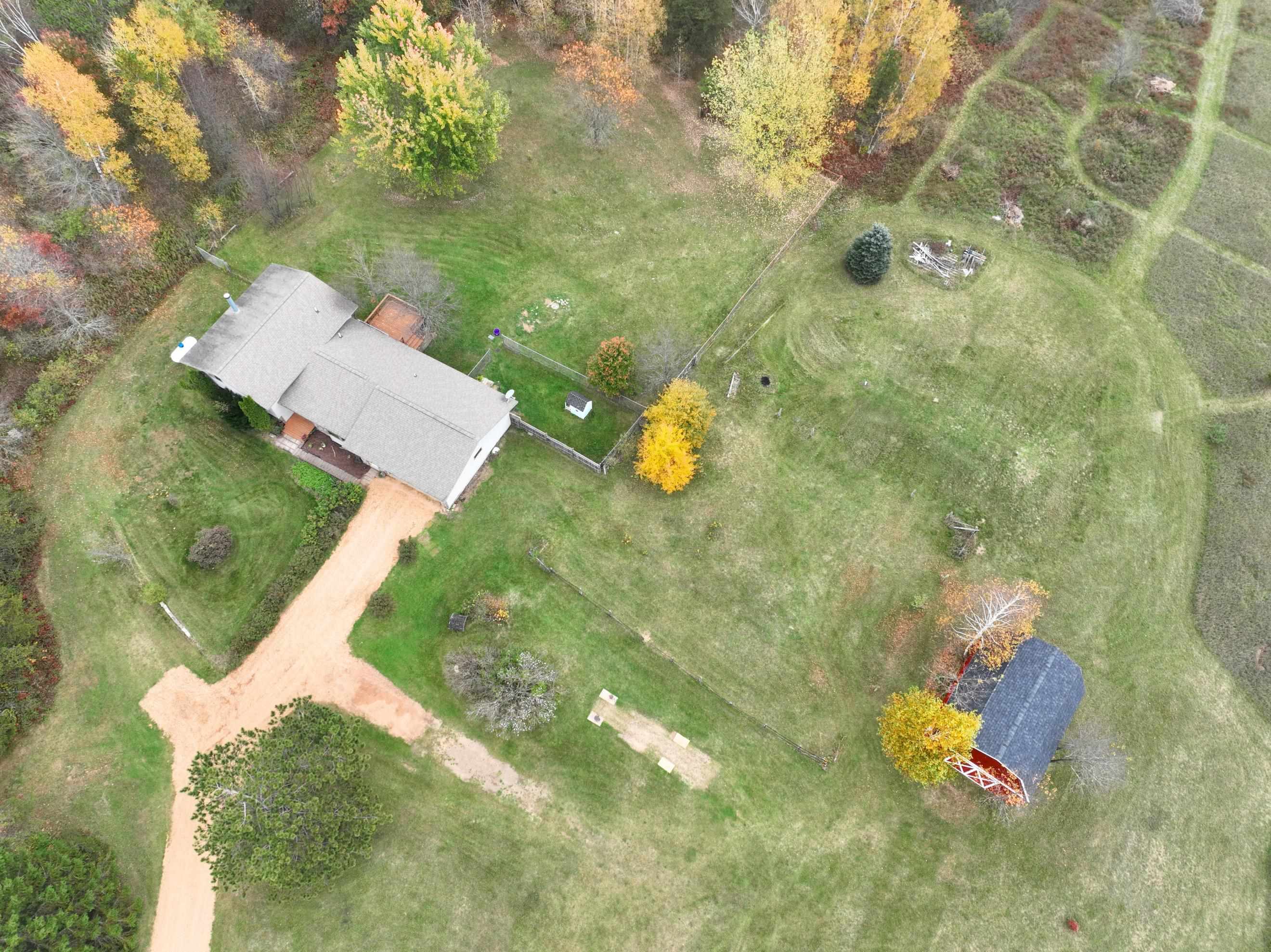 2814 COUNTY ROAD X, Kronenwetter, Wisconsin 54455, 5 Bedrooms Bedrooms, ,3 BathroomsBathrooms,Residential,For Sale,2814 COUNTY ROAD X,22605174