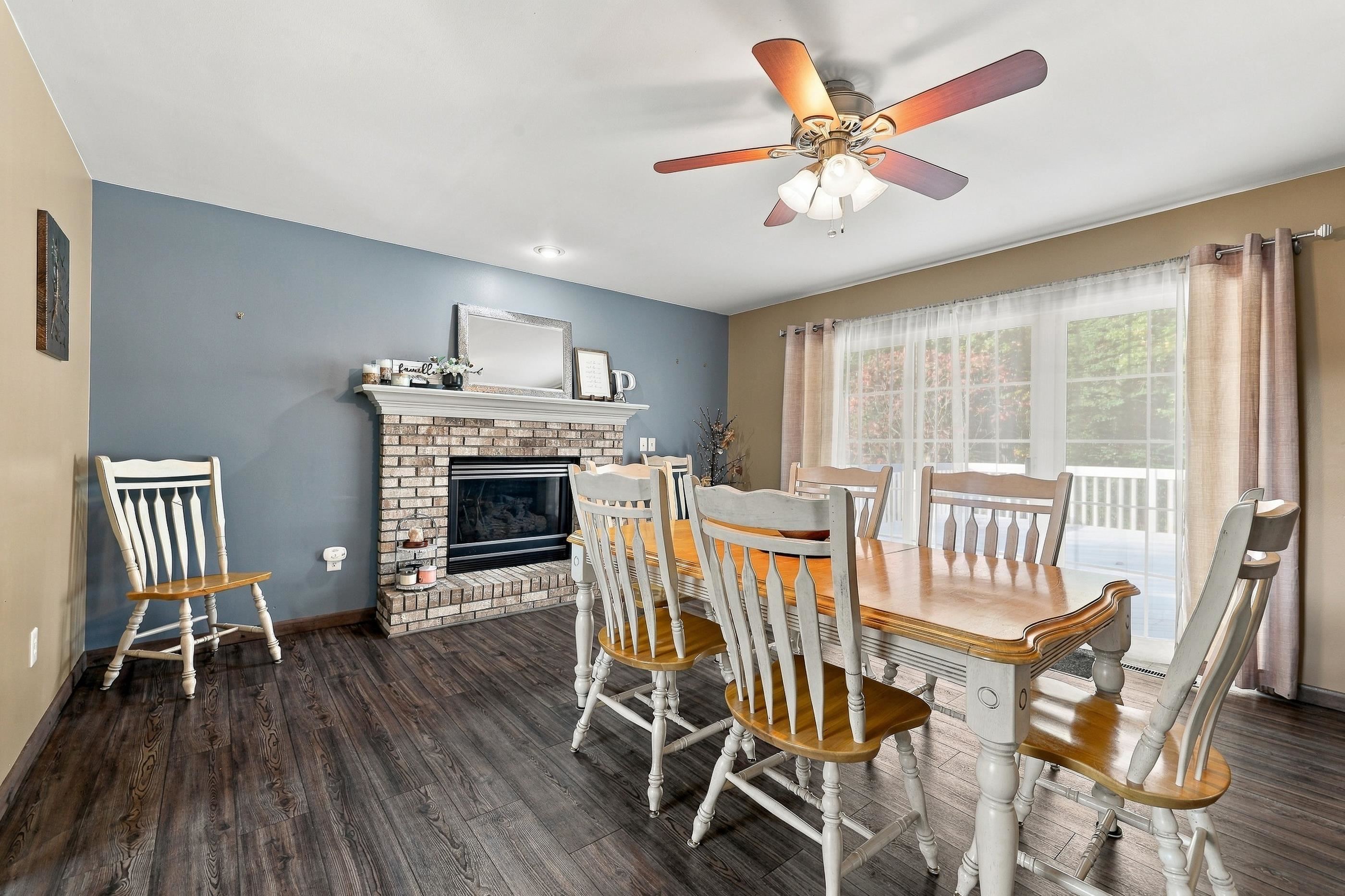 1900 APPLE COURT, Plover, Wisconsin 54467, 4 Bedrooms Bedrooms, ,2 BathroomsBathrooms,Residential,For Sale,1900 APPLE COURT,22605175