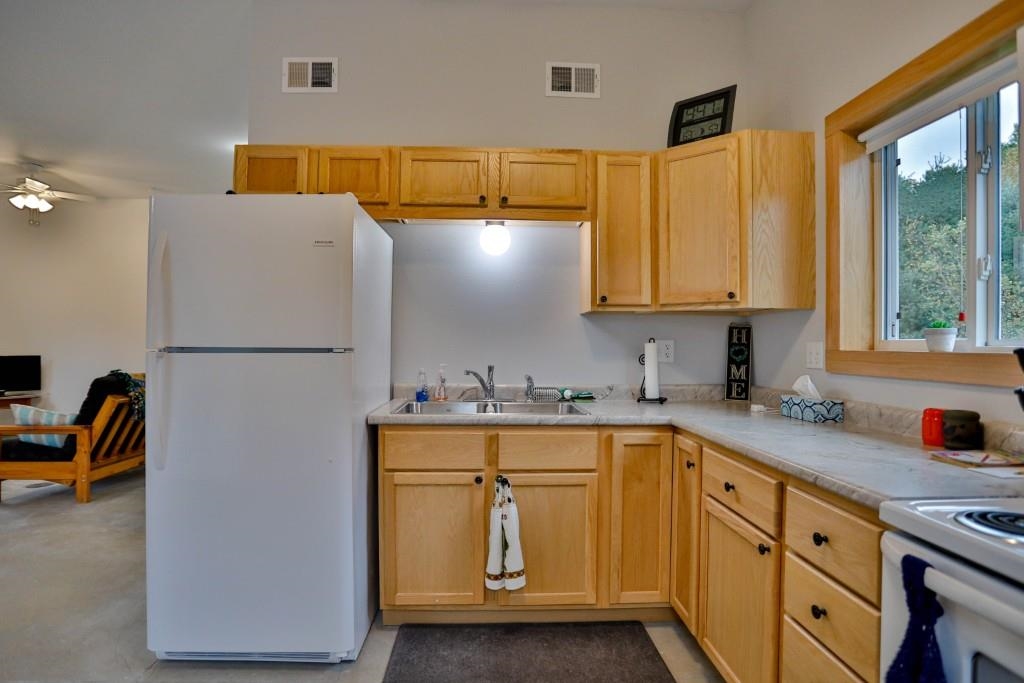 170326 IRVINGS WAY, Rosholt, Wisconsin 54440, 1 Bedroom Bedrooms, ,1 BathroomBathrooms,Residential,For Sale,170326 IRVINGS WAY,22605177