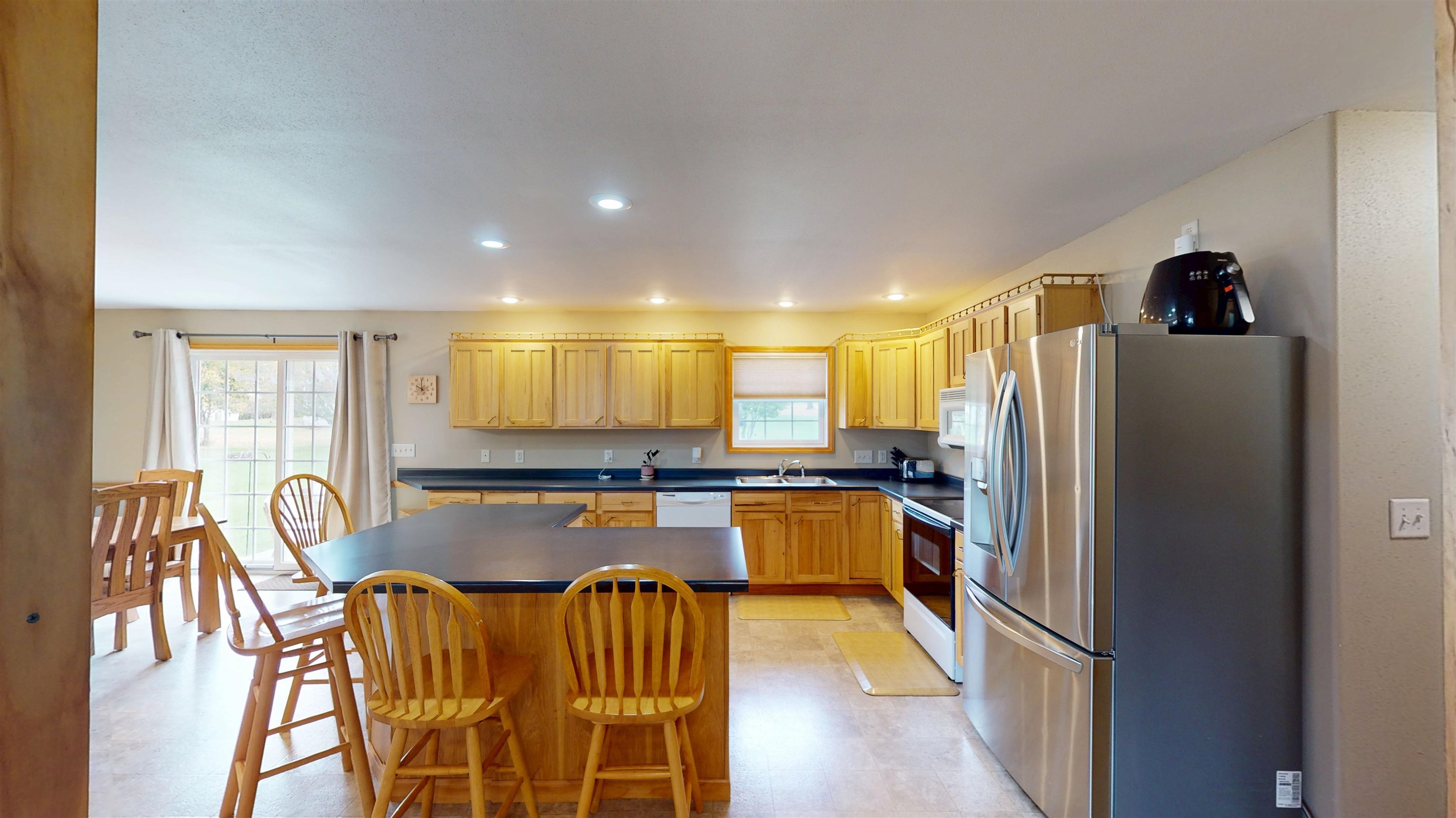 1008 DECKER STREET, Athens, Wisconsin 54411, 3 Bedrooms Bedrooms, ,2 BathroomsBathrooms,Residential,For Sale,1008 DECKER STREET,22605178