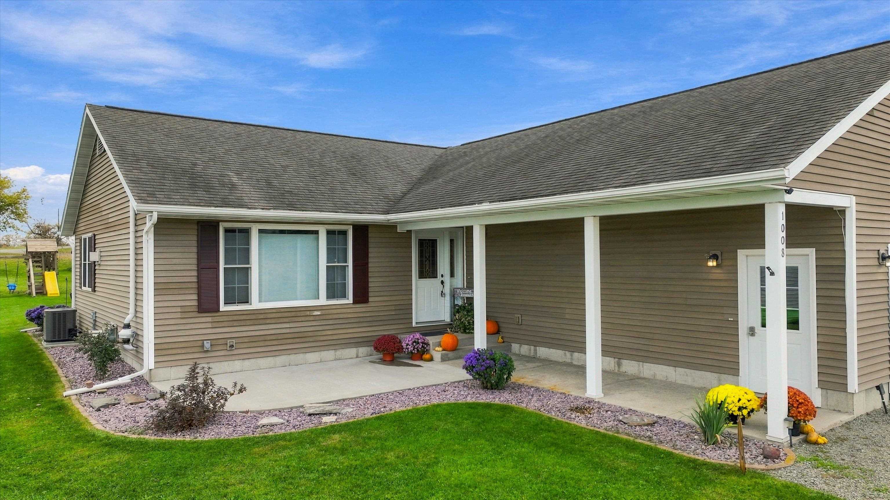 1008 DECKER STREET, Athens, Wisconsin 54411, 3 Bedrooms Bedrooms, ,2 BathroomsBathrooms,Residential,For Sale,1008 DECKER STREET,22605178