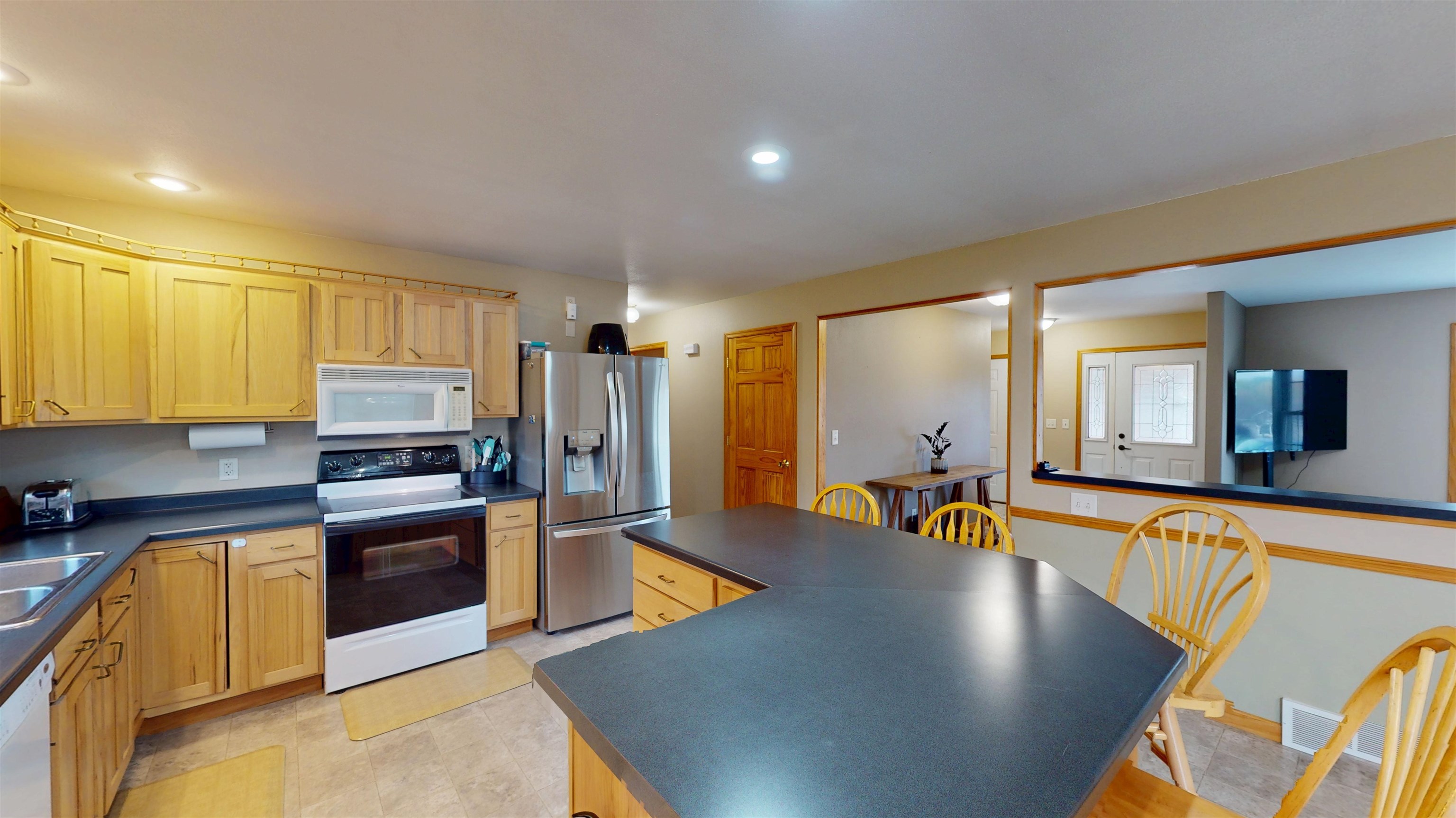 1008 DECKER STREET, Athens, Wisconsin 54411, 3 Bedrooms Bedrooms, ,2 BathroomsBathrooms,Residential,For Sale,1008 DECKER STREET,22605178