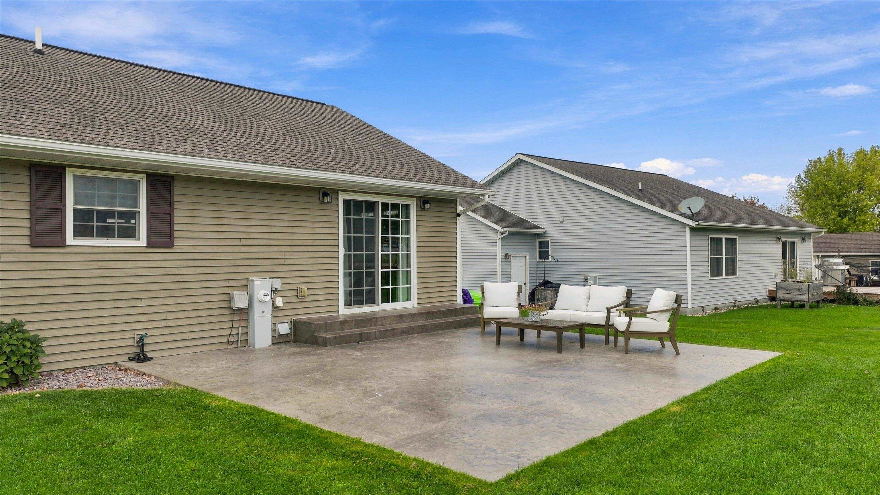 1008 DECKER STREET, Athens, Wisconsin 54411, 3 Bedrooms Bedrooms, ,2 BathroomsBathrooms,Residential,For Sale,1008 DECKER STREET,22605178