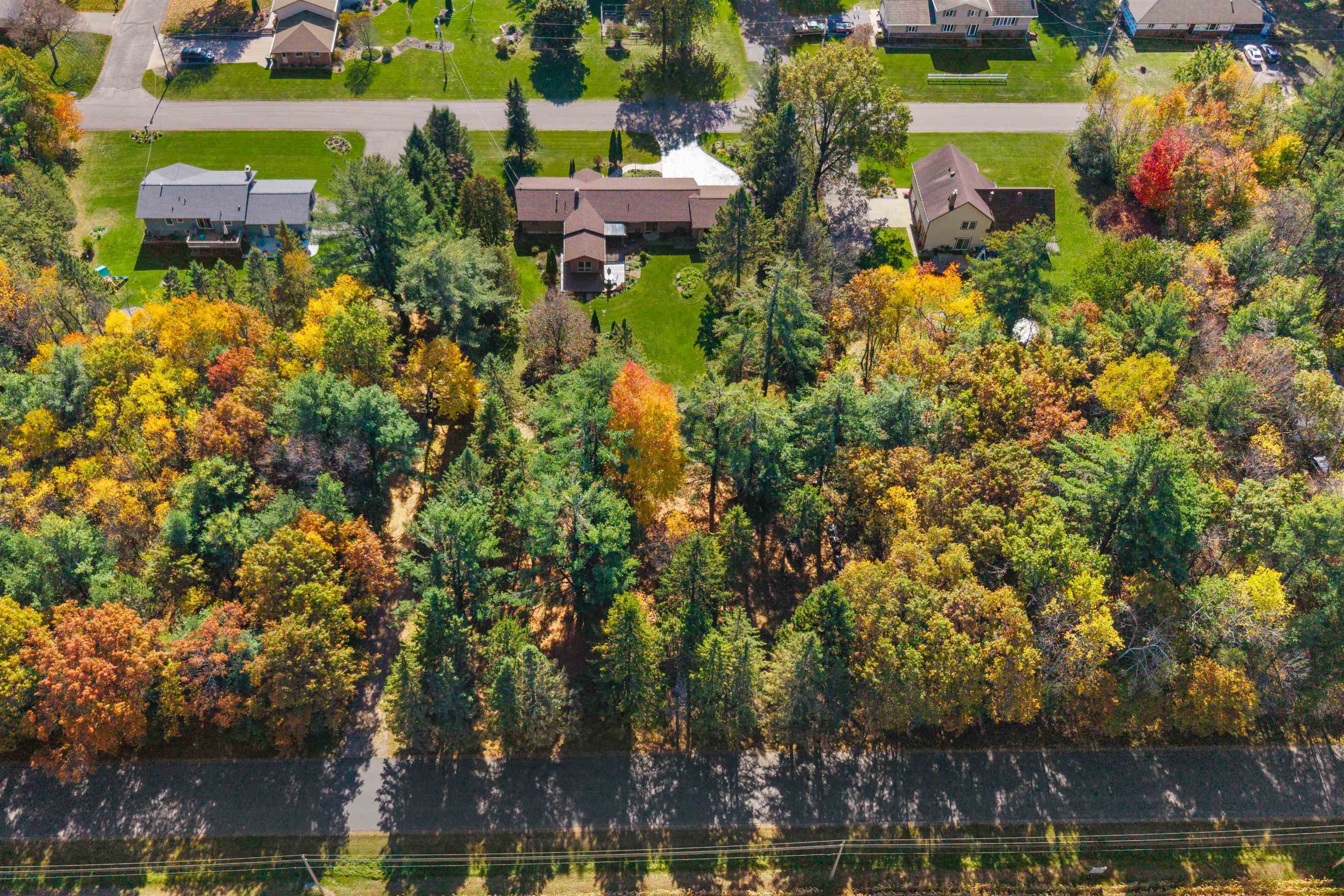6511 BATAVIA AVENUE, Wisconsin Rapids, Wisconsin 54494, 3 Bedrooms Bedrooms, ,2 BathroomsBathrooms,Residential,For Sale,6511 BATAVIA AVENUE,22605179
