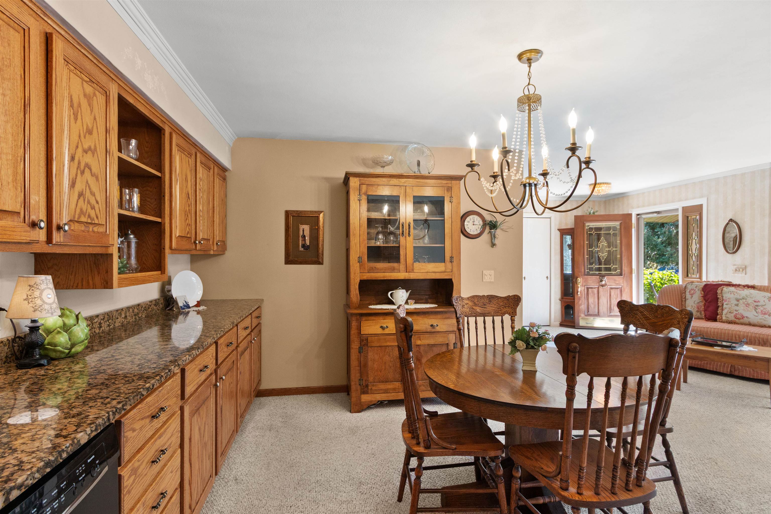 6511 BATAVIA AVENUE, Wisconsin Rapids, Wisconsin 54494, 3 Bedrooms Bedrooms, ,2 BathroomsBathrooms,Residential,For Sale,6511 BATAVIA AVENUE,22605179