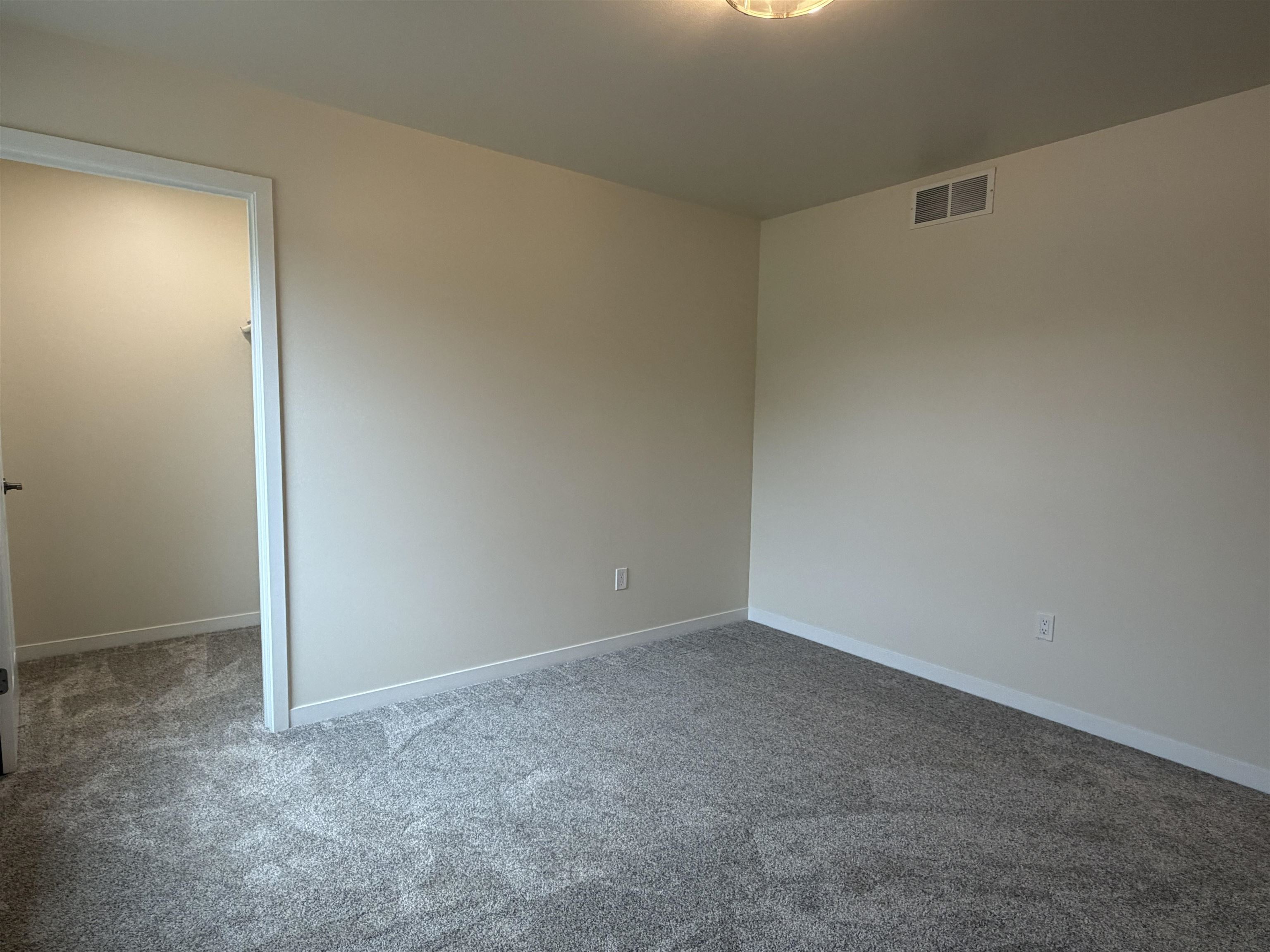 695 OAK STREET, Scandinavia, Wisconsin 54977, 4 Bedrooms Bedrooms, ,3 BathroomsBathrooms,Residential,For Sale,695 OAK STREET,22605182