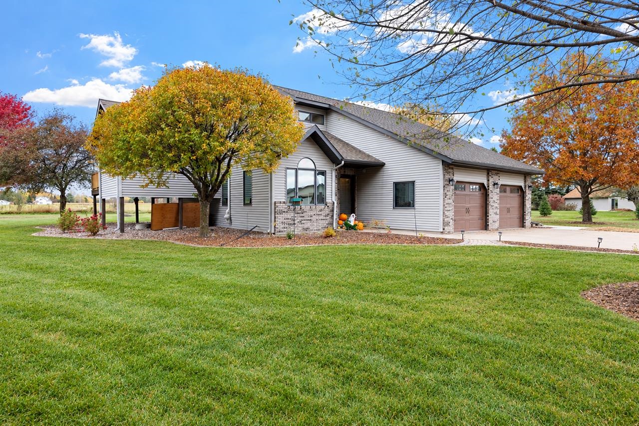 N1407 MEADOW LANE, Merrill, Wisconsin 54452, 3 Bedrooms Bedrooms, ,3 BathroomsBathrooms,Residential,For Sale,N1407 MEADOW LANE,22605183