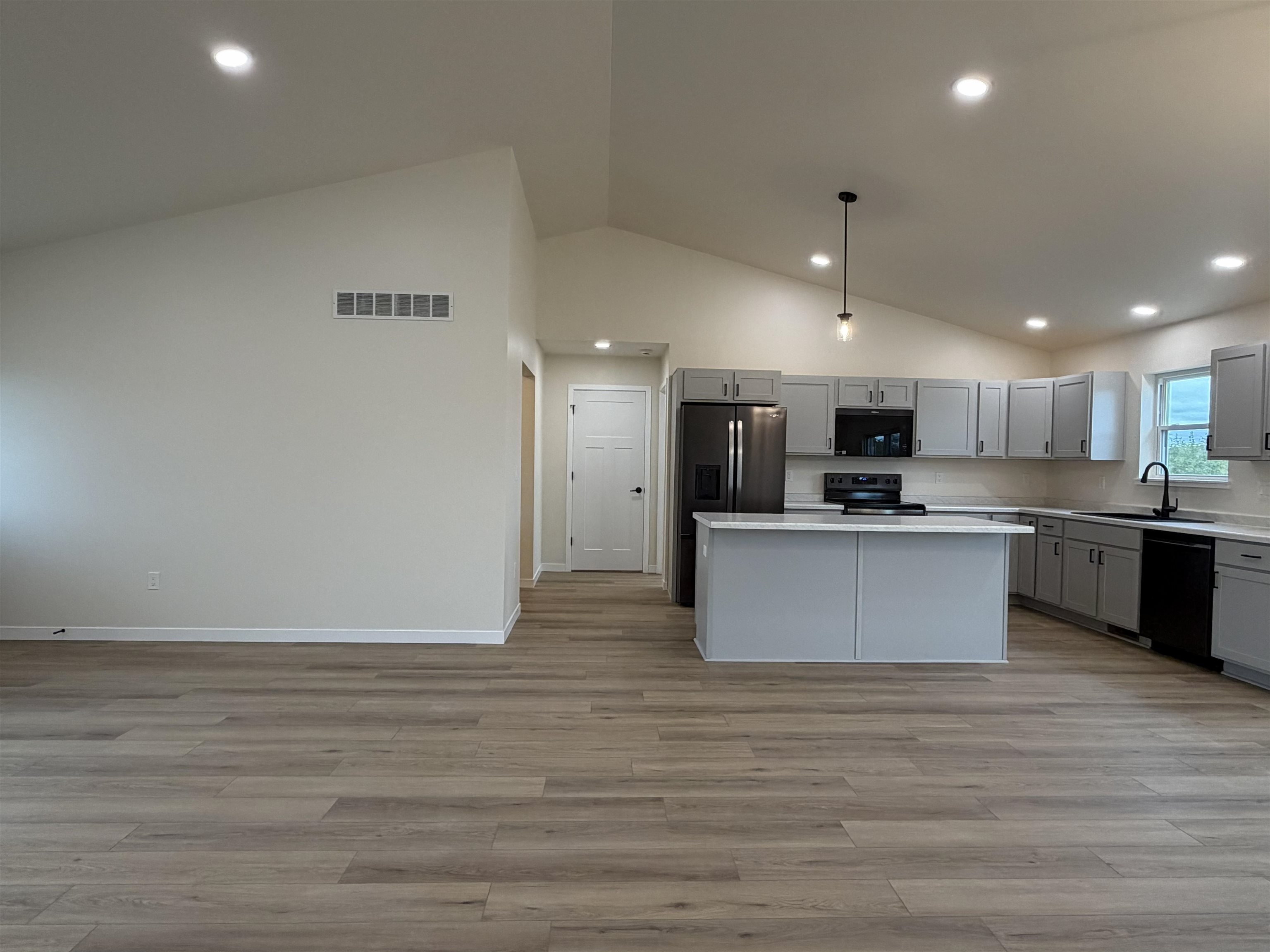 690 OAK STREET, Scandinavia, Wisconsin 54977, 3 Bedrooms Bedrooms, ,2 BathroomsBathrooms,Residential,For Sale,690 OAK STREET,22605184