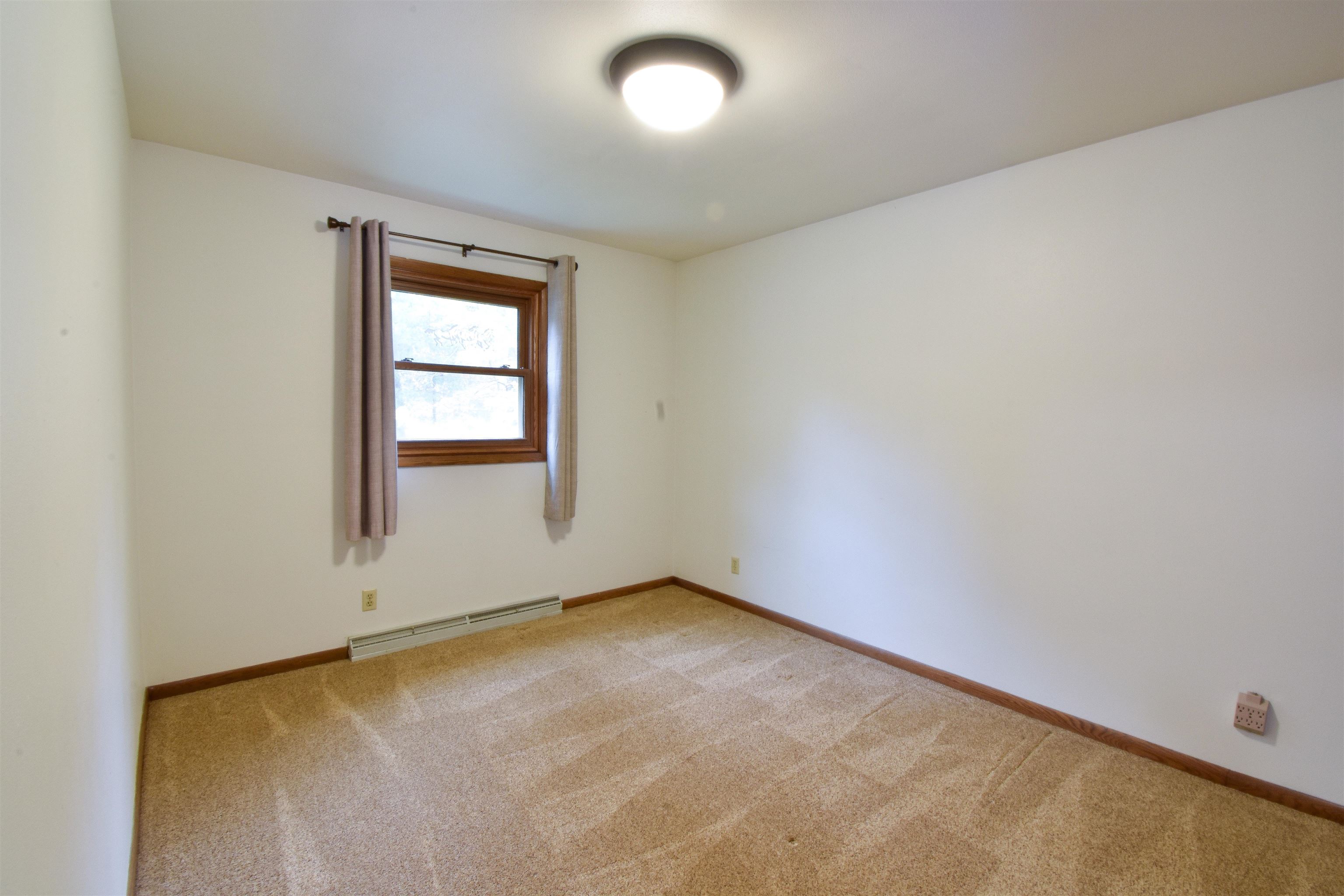 2311 RAINBOW DRIVE, Plover, Wisconsin 54467, 4 Bedrooms Bedrooms, ,3 BathroomsBathrooms,Residential,For Sale,2311 RAINBOW DRIVE,22605187