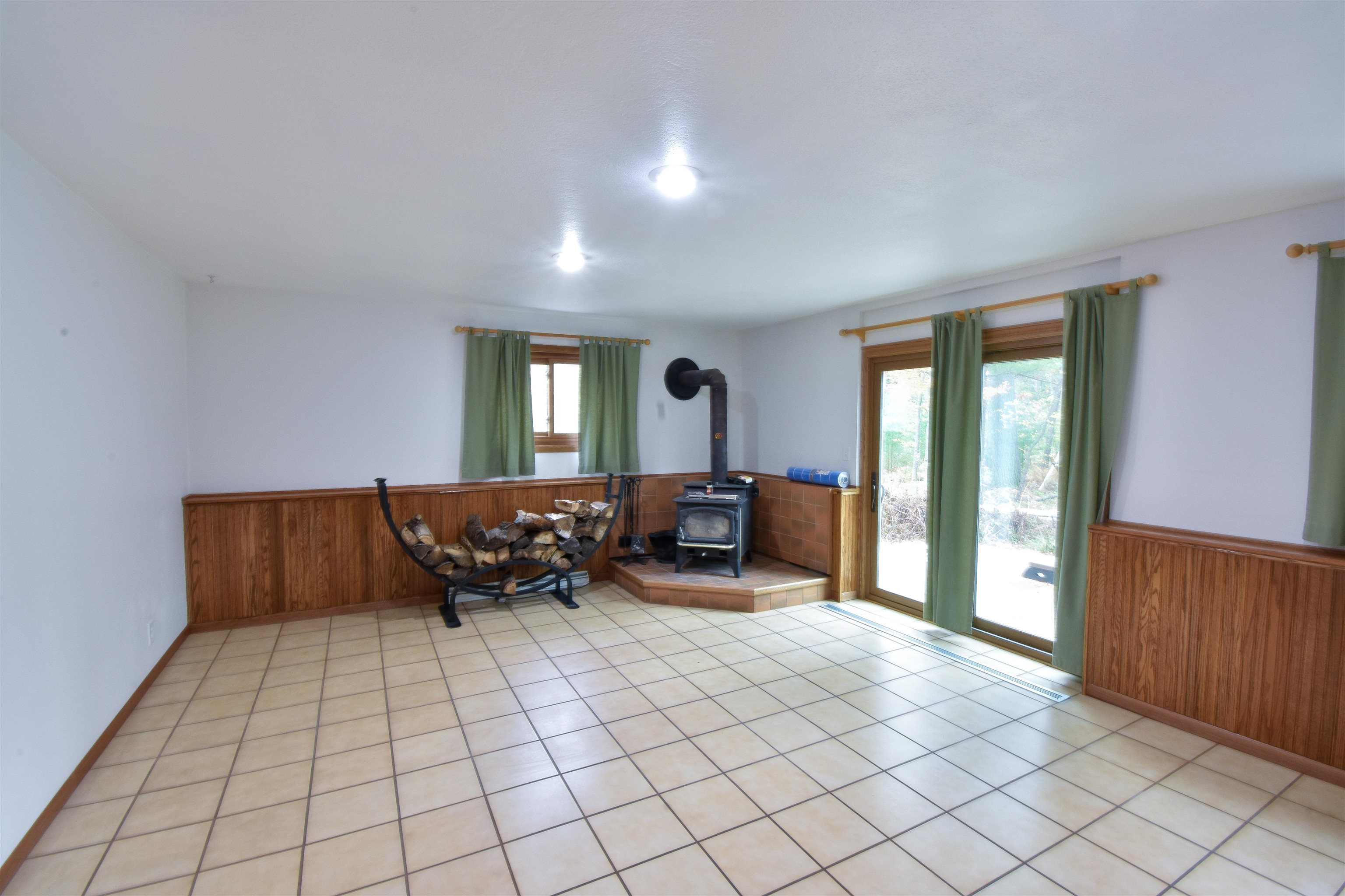 2311 RAINBOW DRIVE, Plover, Wisconsin 54467, 4 Bedrooms Bedrooms, ,3 BathroomsBathrooms,Residential,For Sale,2311 RAINBOW DRIVE,22605187