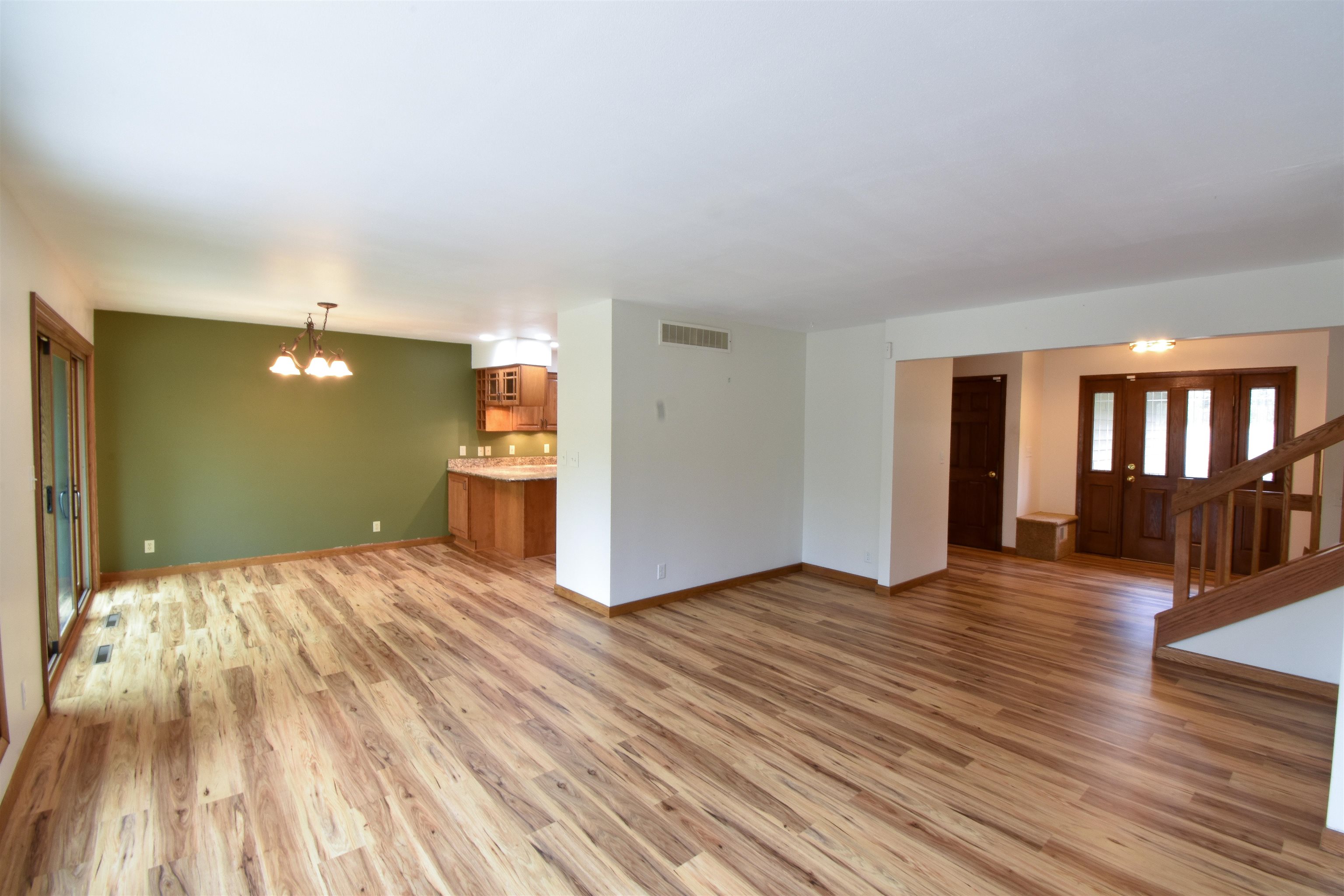 2311 RAINBOW DRIVE, Plover, Wisconsin 54467, 4 Bedrooms Bedrooms, ,3 BathroomsBathrooms,Residential,For Sale,2311 RAINBOW DRIVE,22605187