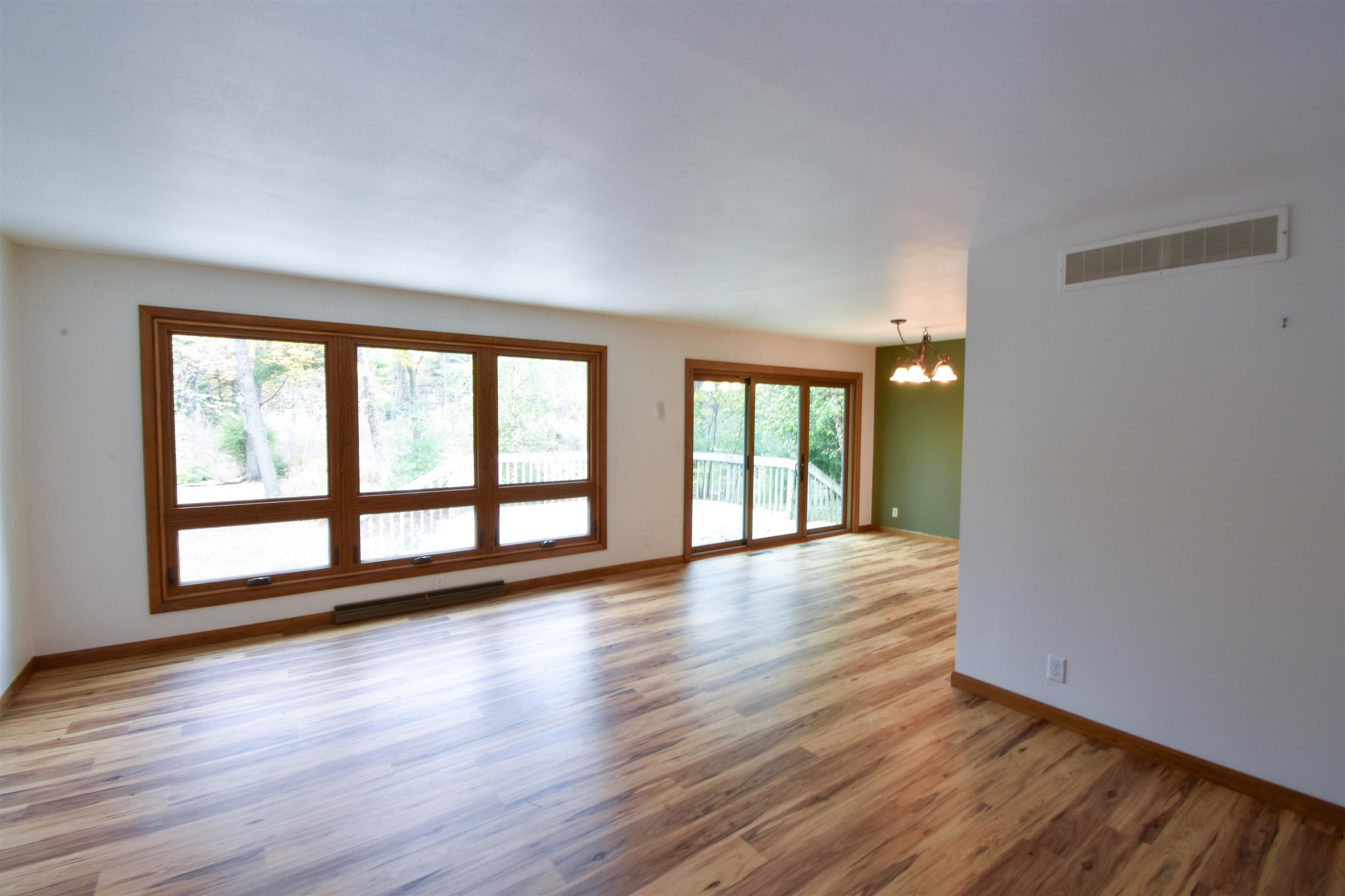 2311 RAINBOW DRIVE, Plover, Wisconsin 54467, 4 Bedrooms Bedrooms, ,3 BathroomsBathrooms,Residential,For Sale,2311 RAINBOW DRIVE,22605187