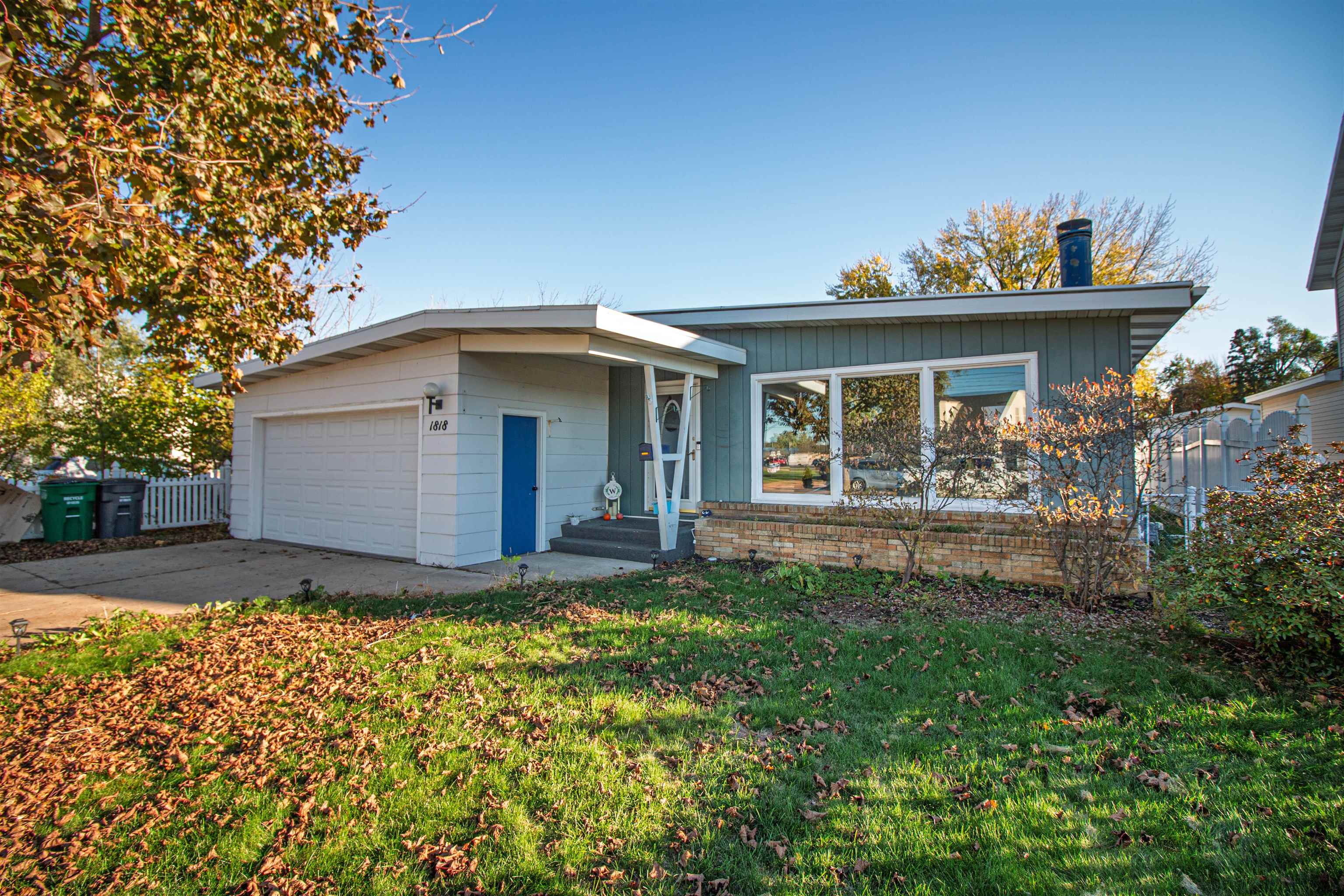 1818 BAKER STREET, Wisconsin Rapids, Wisconsin 54494, 3 Bedrooms Bedrooms, ,2 BathroomsBathrooms,Residential,For Sale,1818 BAKER STREET,22605202