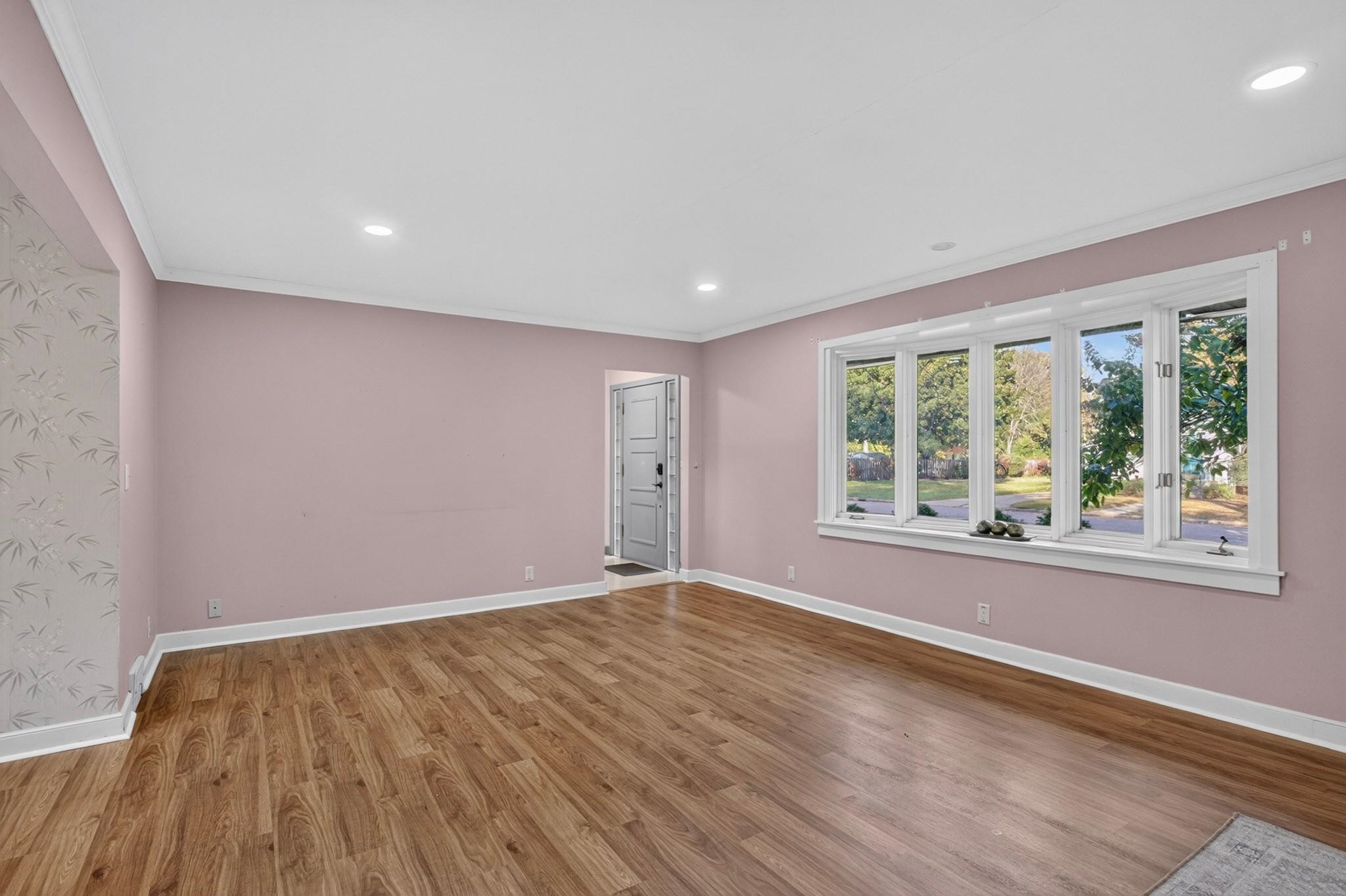 1430 WOODBINE STREET, Wisconsin Rapids, Wisconsin 54495, 3 Bedrooms Bedrooms, ,3 BathroomsBathrooms,Residential,For Sale,1430 WOODBINE STREET,22605203