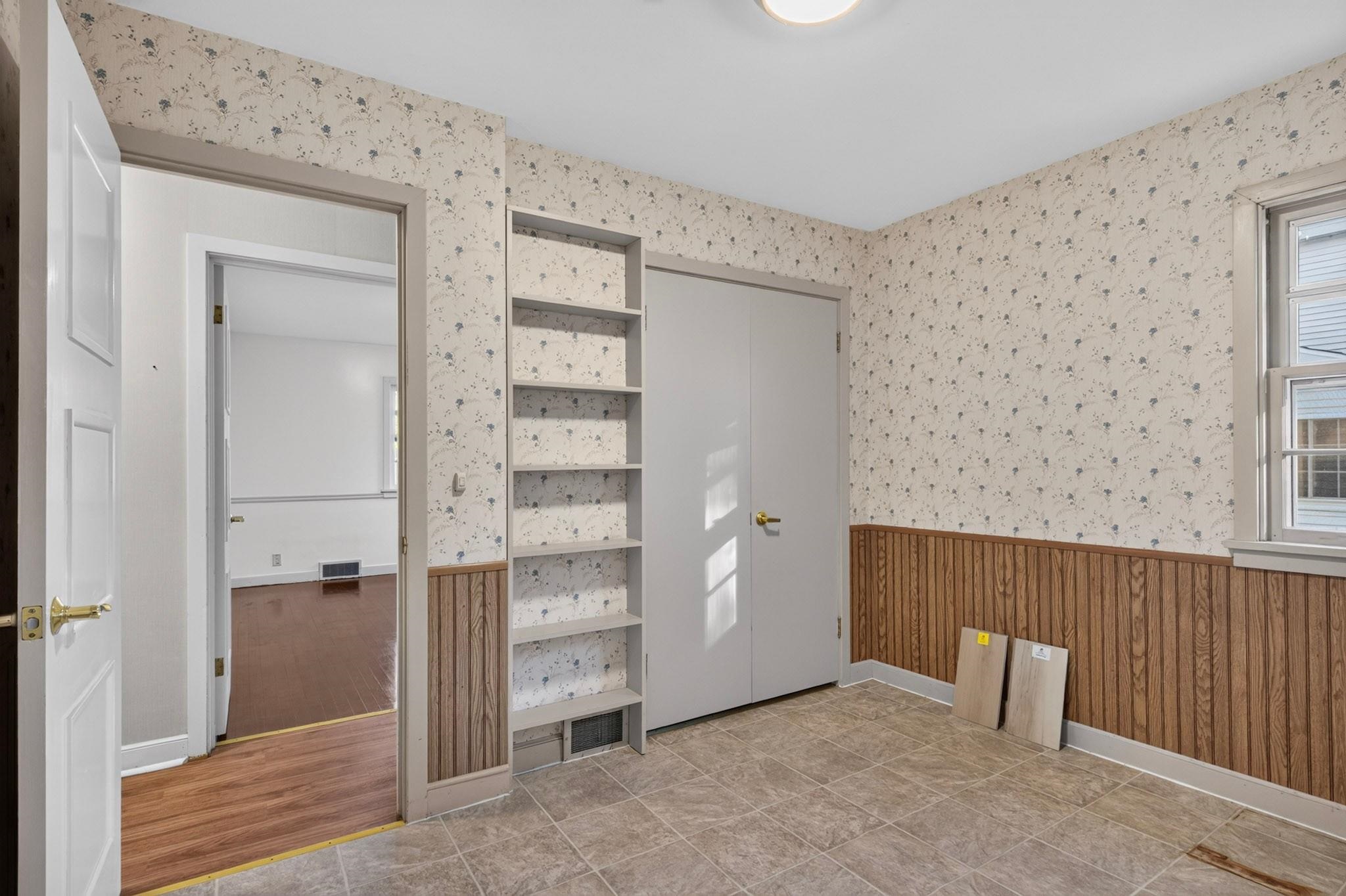 1430 WOODBINE STREET, Wisconsin Rapids, Wisconsin 54495, 3 Bedrooms Bedrooms, ,3 BathroomsBathrooms,Residential,For Sale,1430 WOODBINE STREET,22605203
