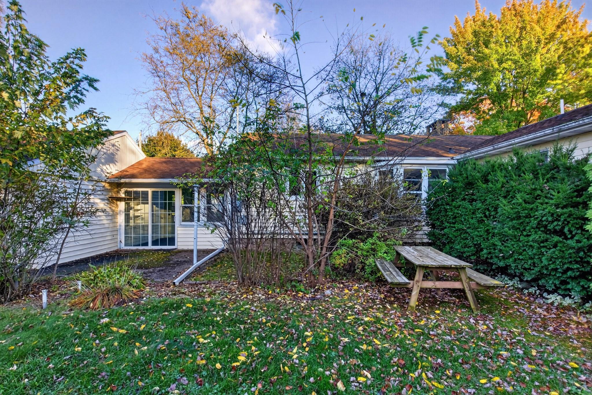 1430 WOODBINE STREET, Wisconsin Rapids, Wisconsin 54495, 3 Bedrooms Bedrooms, ,3 BathroomsBathrooms,Residential,For Sale,1430 WOODBINE STREET,22605203
