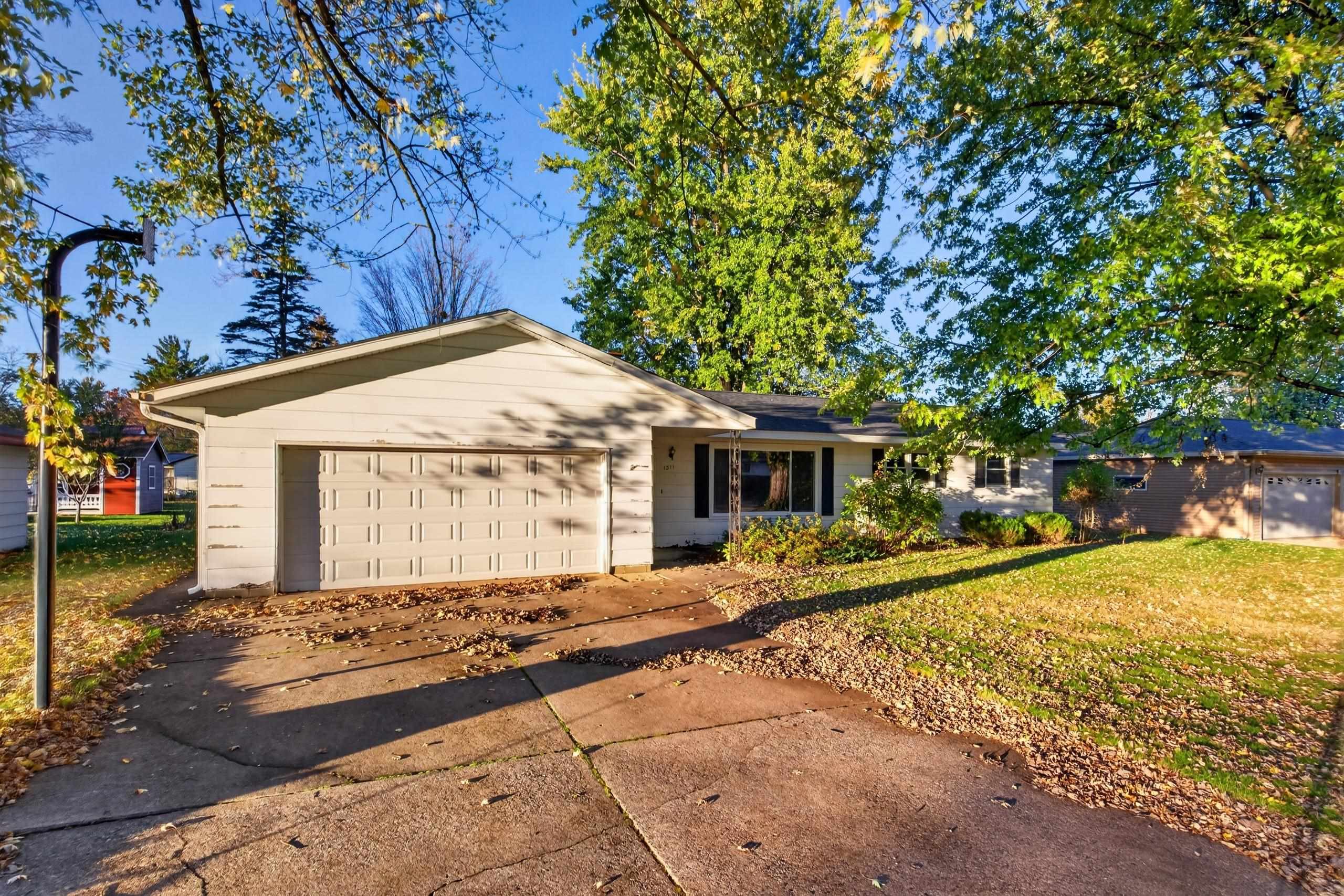 1311 COREY AVENUE, Wisconsin Rapids, Wisconsin 54494, 3 Bedrooms Bedrooms, ,1 BathroomBathrooms,Residential,For Sale,1311 COREY AVENUE,22605207