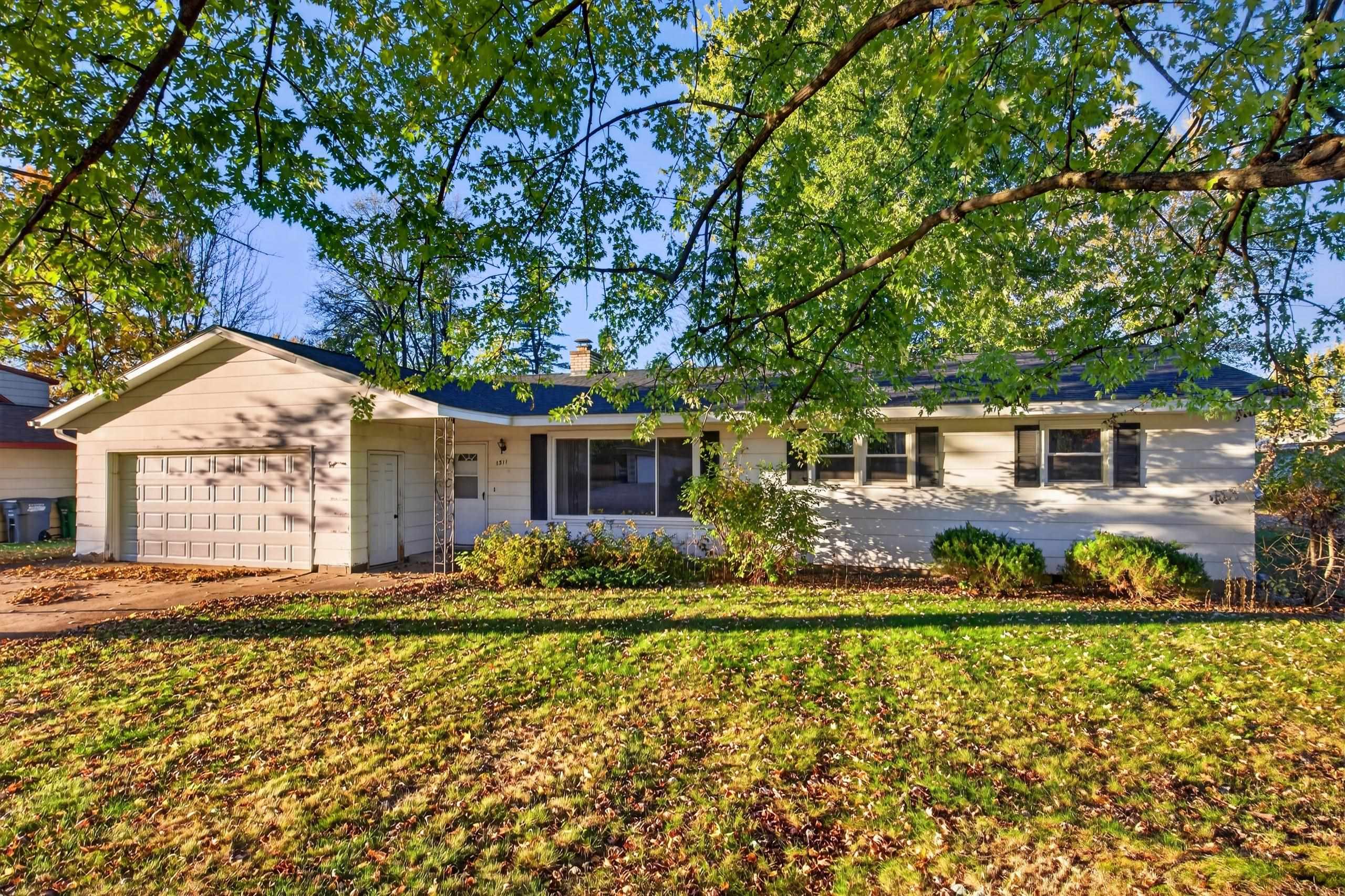 1311 COREY AVENUE, Wisconsin Rapids, Wisconsin 54494, 3 Bedrooms Bedrooms, ,1 BathroomBathrooms,Residential,For Sale,1311 COREY AVENUE,22605207