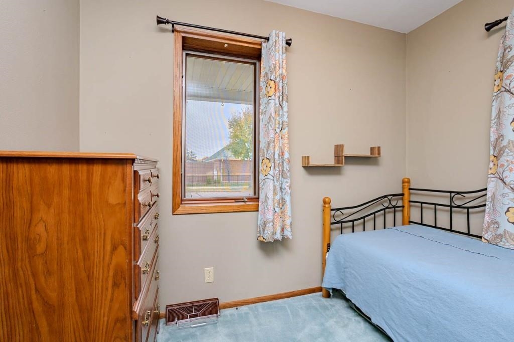 614 E UNION AVENUE, Wausau, Wisconsin 54403, 2 Bedrooms Bedrooms, ,2 BathroomsBathrooms,Residential,For Sale,614 E UNION AVENUE,22605208