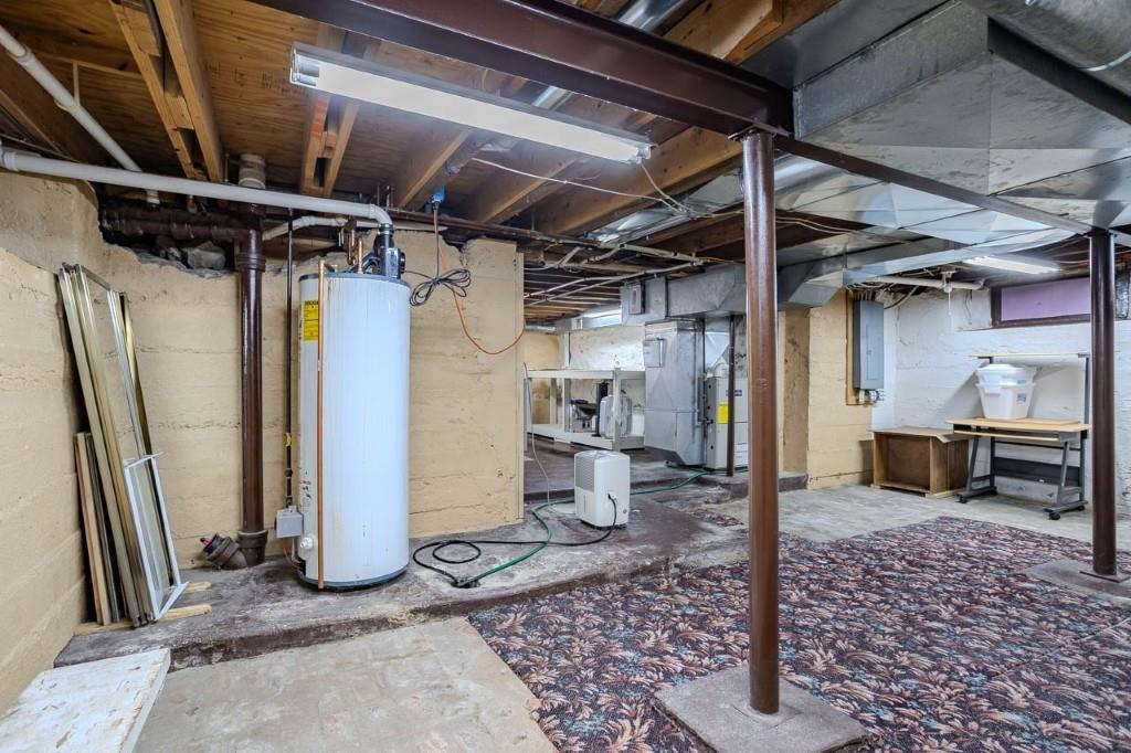 614 E UNION AVENUE, Wausau, Wisconsin 54403, 2 Bedrooms Bedrooms, ,2 BathroomsBathrooms,Residential,For Sale,614 E UNION AVENUE,22605208