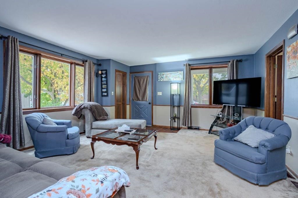 614 E UNION AVENUE, Wausau, Wisconsin 54403, 2 Bedrooms Bedrooms, ,2 BathroomsBathrooms,Residential,For Sale,614 E UNION AVENUE,22605208