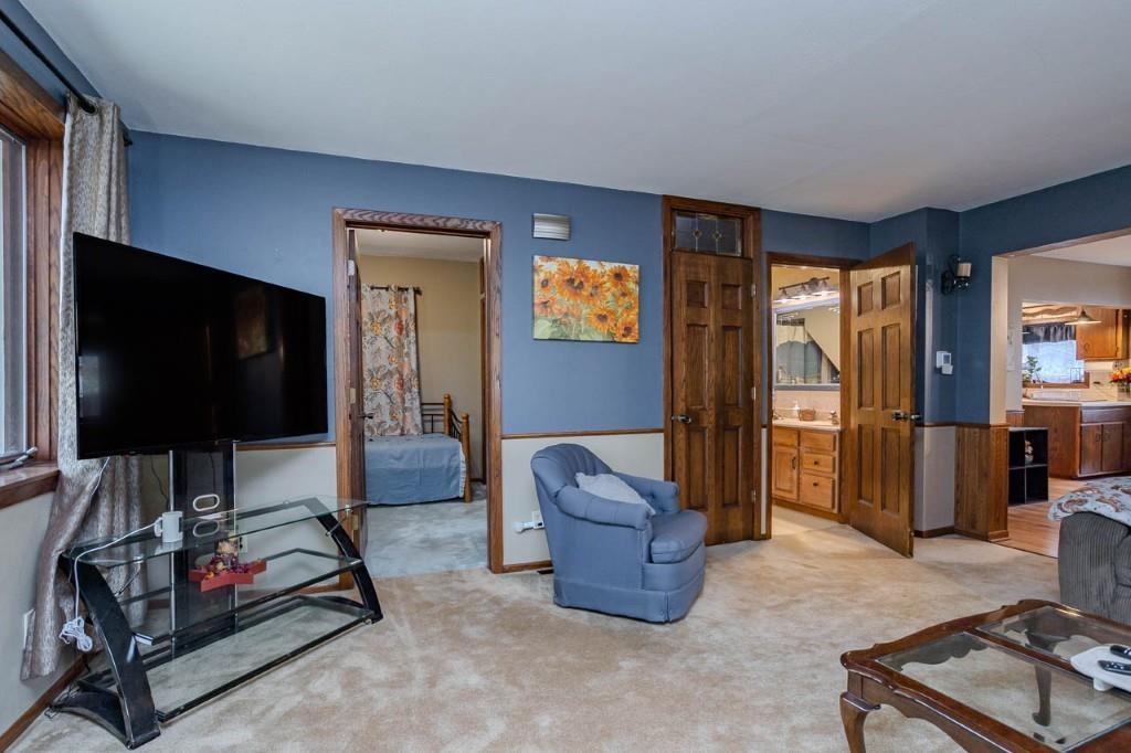 614 E UNION AVENUE, Wausau, Wisconsin 54403, 2 Bedrooms Bedrooms, ,2 BathroomsBathrooms,Residential,For Sale,614 E UNION AVENUE,22605208