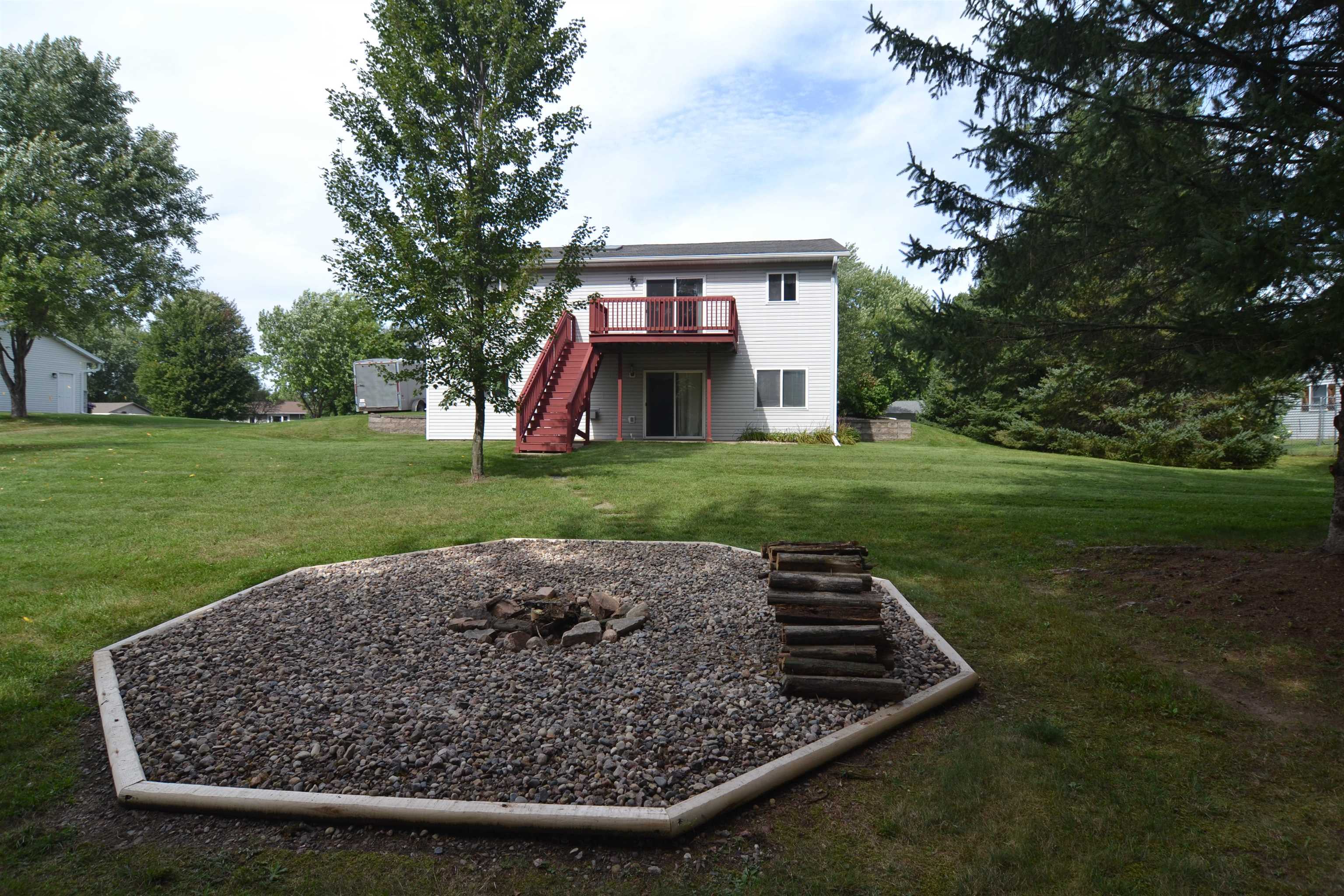 1847 MANATEE DRIVE, Kronenwetter, Wisconsin 54455, 4 Bedrooms Bedrooms, ,2 BathroomsBathrooms,Residential,For Sale,1847 MANATEE DRIVE,22605209