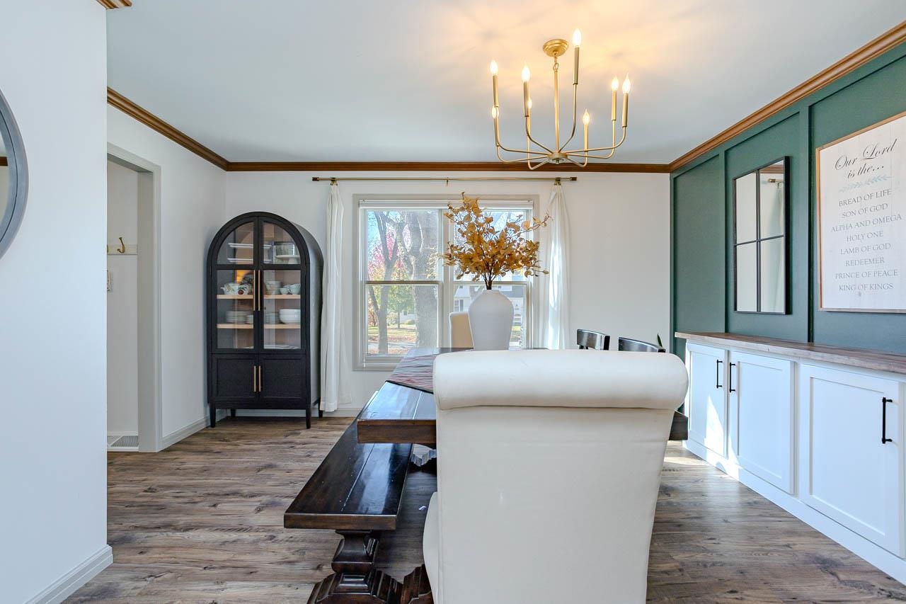 4007 BRIARWOOD AVENUE, Wausau, Wisconsin 54403, 5 Bedrooms Bedrooms, ,3 BathroomsBathrooms,Residential,For Sale,4007 BRIARWOOD AVENUE,22605212