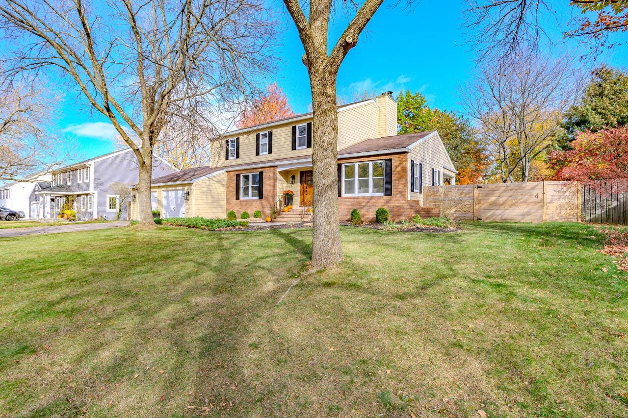 4007 BRIARWOOD AVENUE, Wausau, Wisconsin 54403, 5 Bedrooms Bedrooms, ,3 BathroomsBathrooms,Residential,For Sale,4007 BRIARWOOD AVENUE,22605212