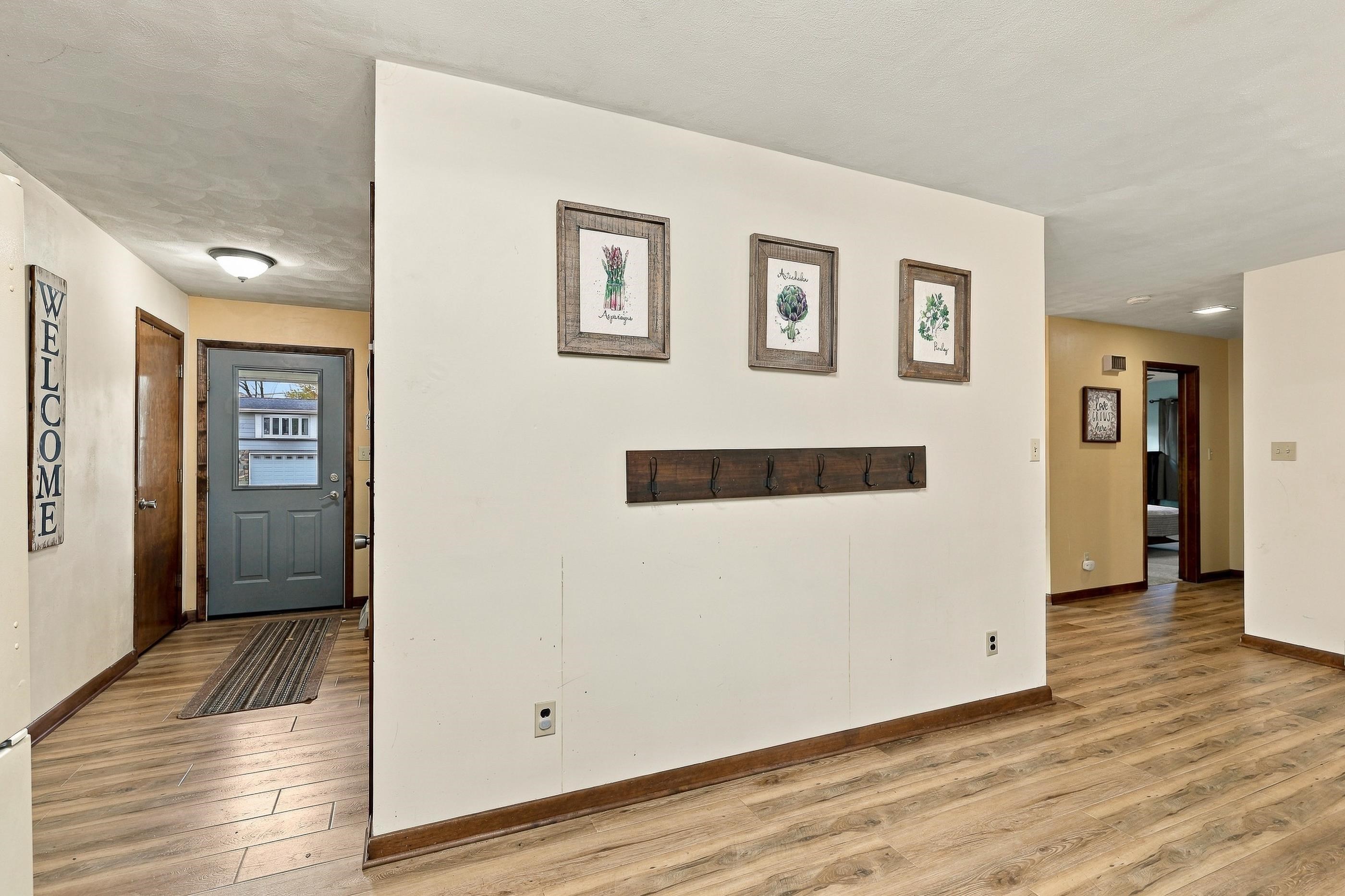 903 HOLLYWOOD DRIVE, Merrill, Wisconsin 54452, 2 Bedrooms Bedrooms, ,2 BathroomsBathrooms,Residential,For Sale,903 HOLLYWOOD DRIVE,22605213