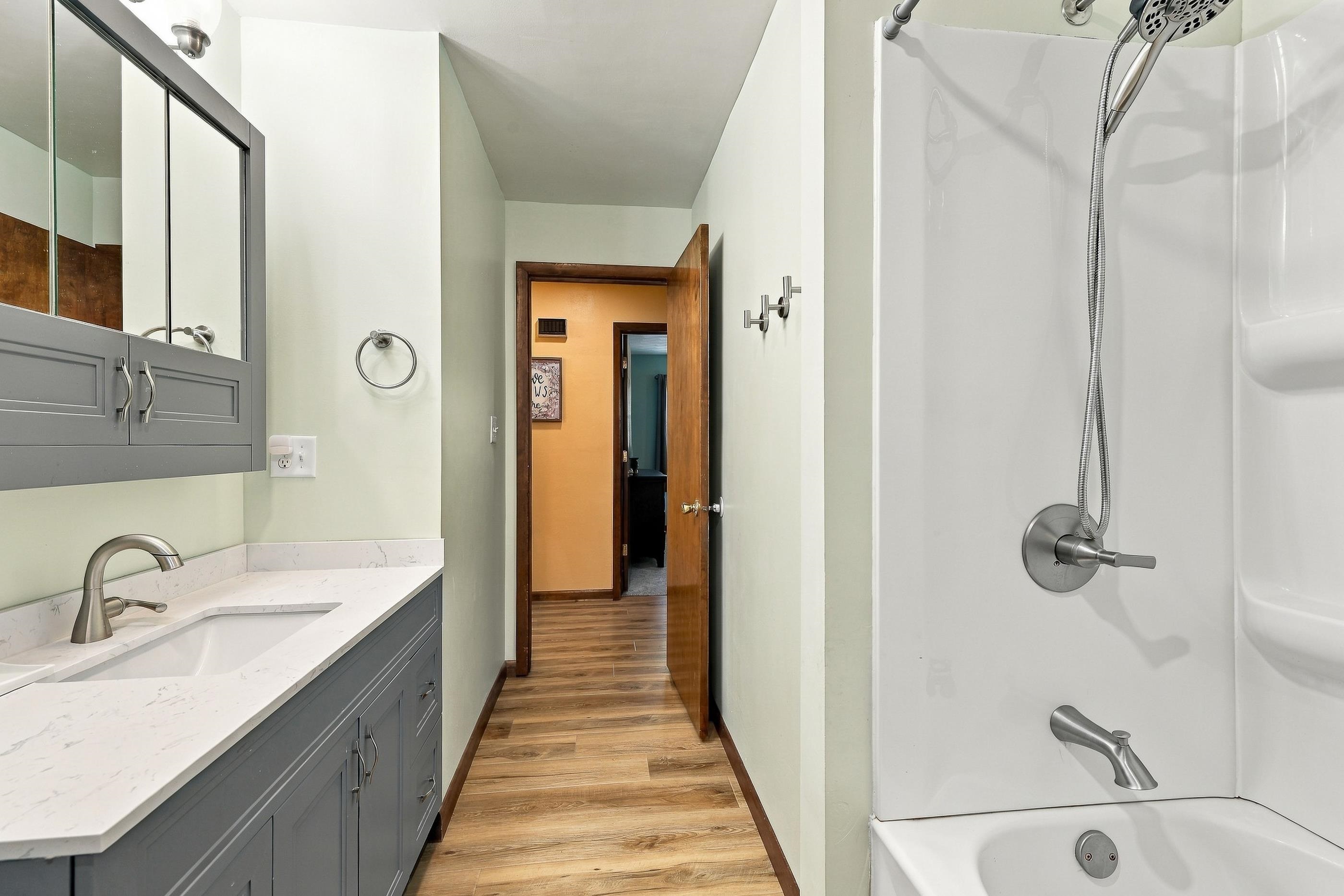 903 HOLLYWOOD DRIVE, Merrill, Wisconsin 54452, 2 Bedrooms Bedrooms, ,2 BathroomsBathrooms,Residential,For Sale,903 HOLLYWOOD DRIVE,22605213