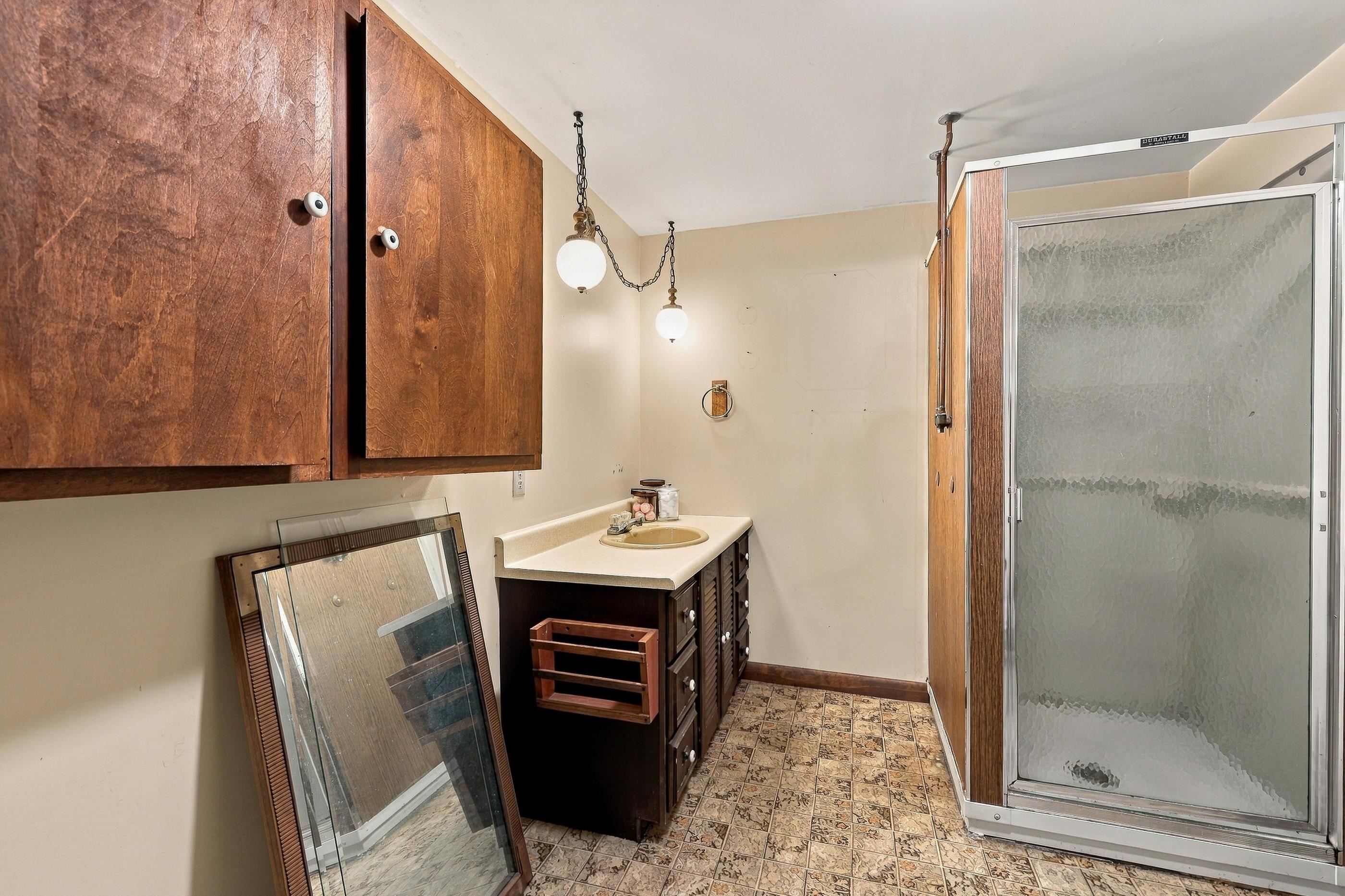 903 HOLLYWOOD DRIVE, Merrill, Wisconsin 54452, 2 Bedrooms Bedrooms, ,2 BathroomsBathrooms,Residential,For Sale,903 HOLLYWOOD DRIVE,22605213